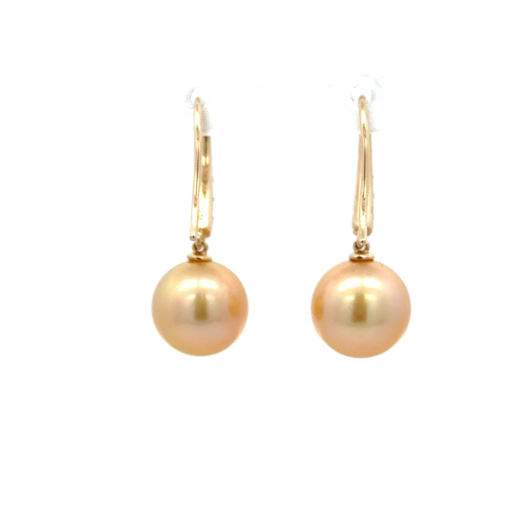 Golden South Sea Pearl Diamond Drop Earrings 0.30 Carats 10-11 MM 14KT Gold In New Condition For Sale In New York, NY