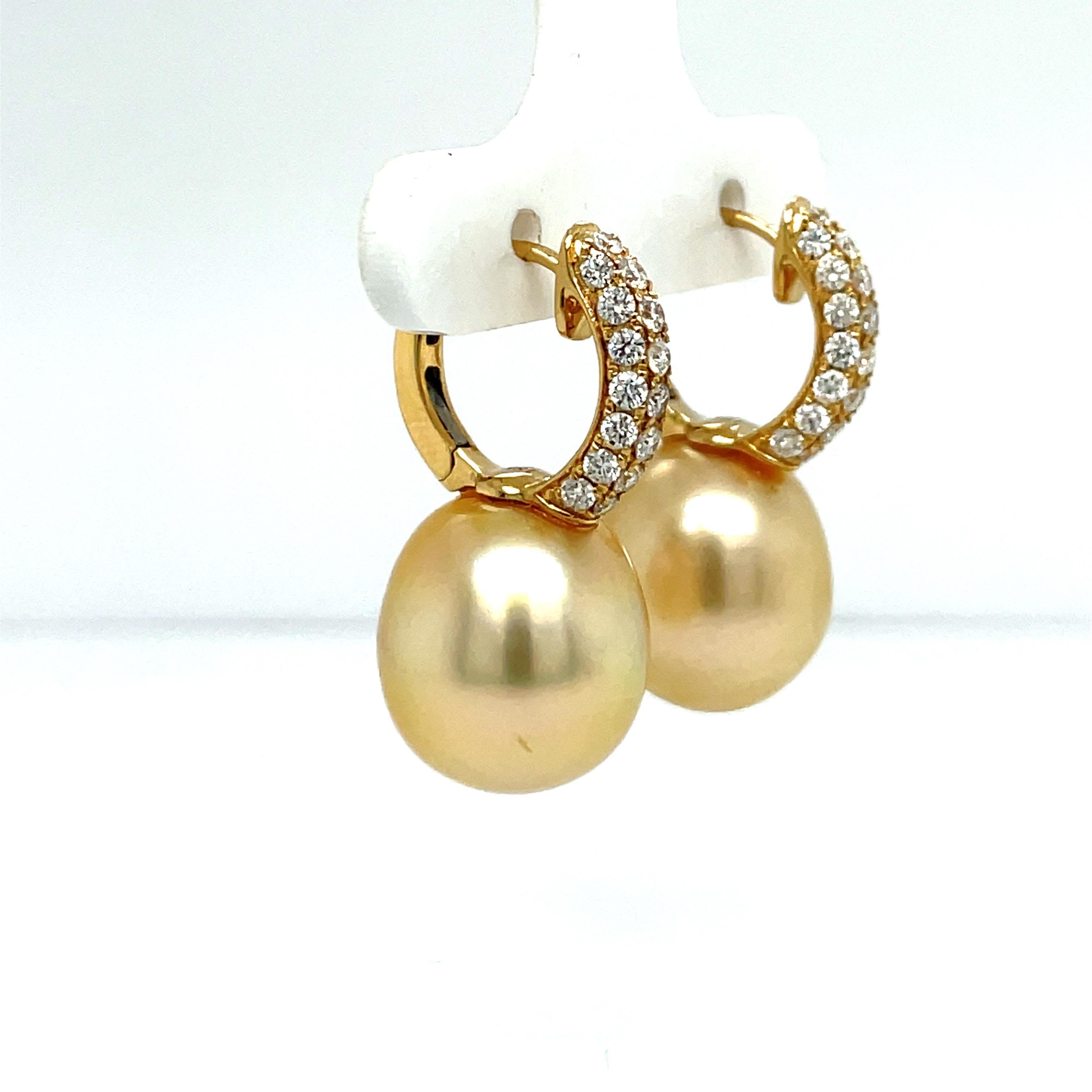 Golden South Sea Pearl Diamond Drop Earrings 0.78 Carats 18 Karat Gold In New Condition In New York, NY