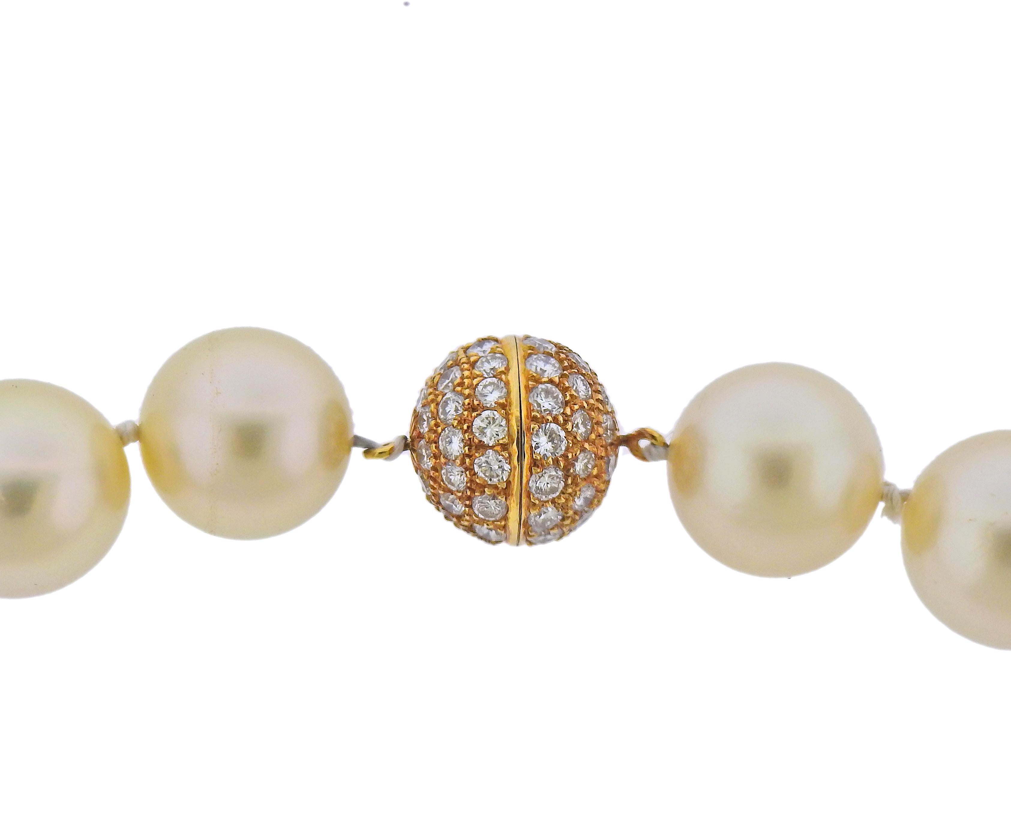 Round Cut Golden South Sea Pearl Diamond Gold Necklace For Sale