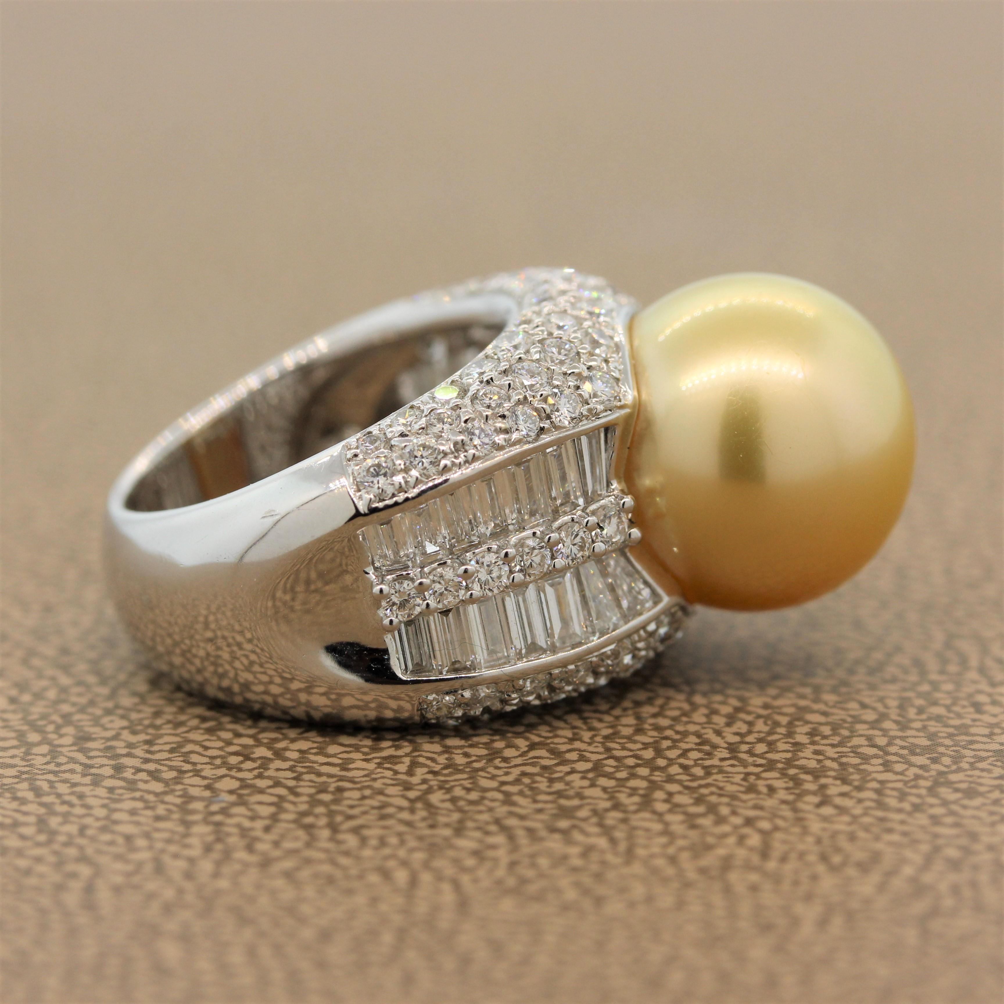 Golden South Sea Pearl Diamond Gold Ring In New Condition For Sale In Beverly Hills, CA