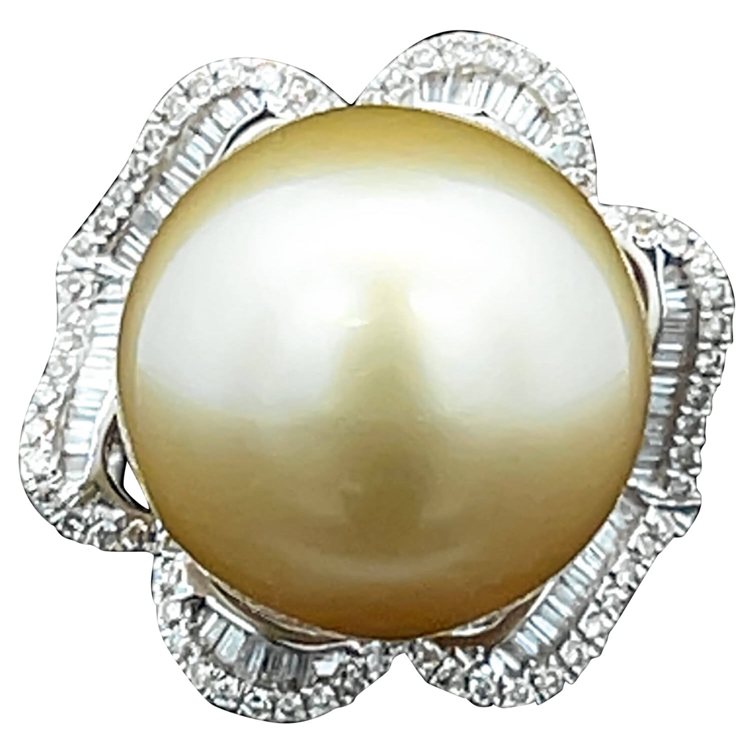 Anello con perle dorate dei mari del sud e diamanti, circa anni 
90 in vendita