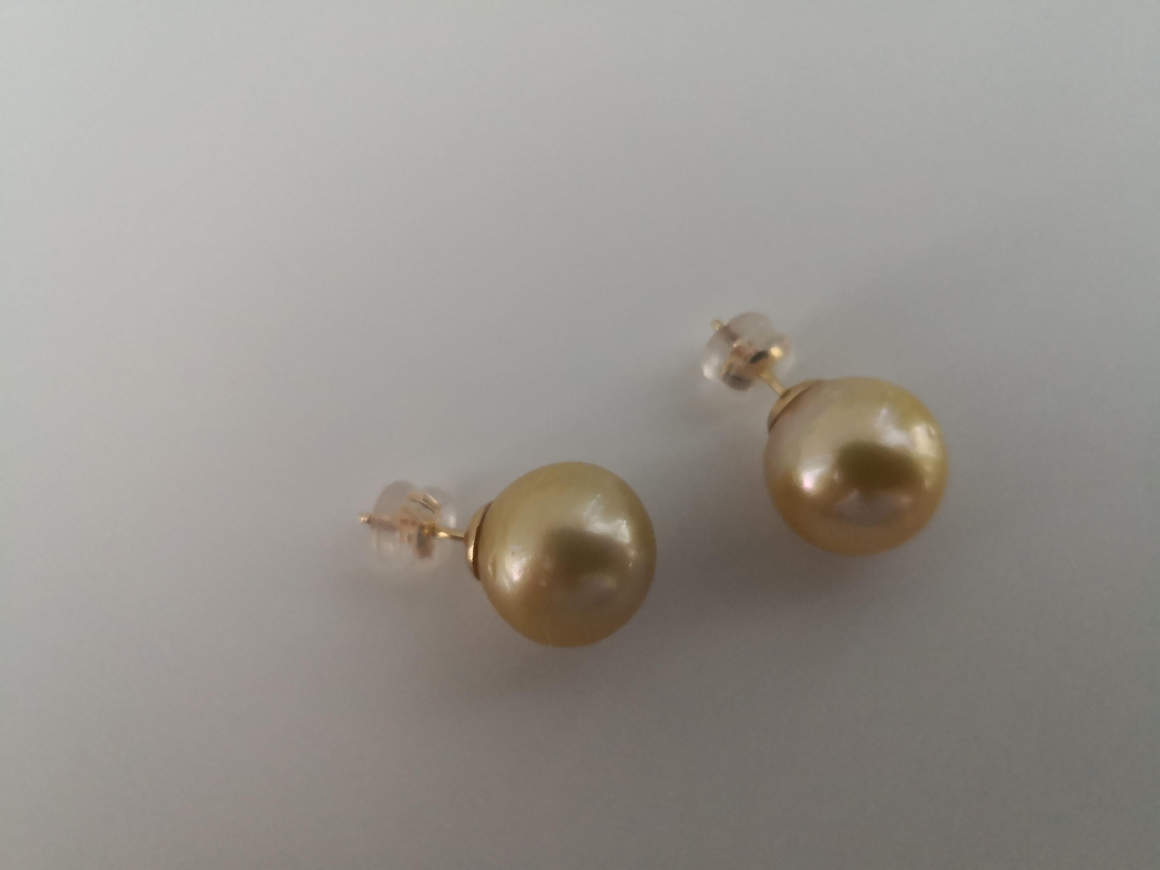 Golden South Sea Pearl Earrings, Round, 18 Karat Gold In New Condition For Sale In Cordoba, ES