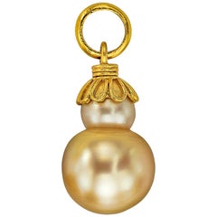 Golden South Sea Pearl in Yellow Gold 22 Karat Gold Pendant