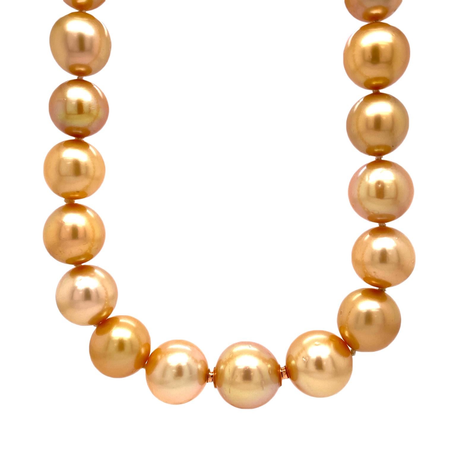 Goldene Südseeperlenkette aus Gold mit geschnitztem Turmalinverschluss aus 18 Karat Gold im Zustand „Neu“ im Angebot in Greenville, SC