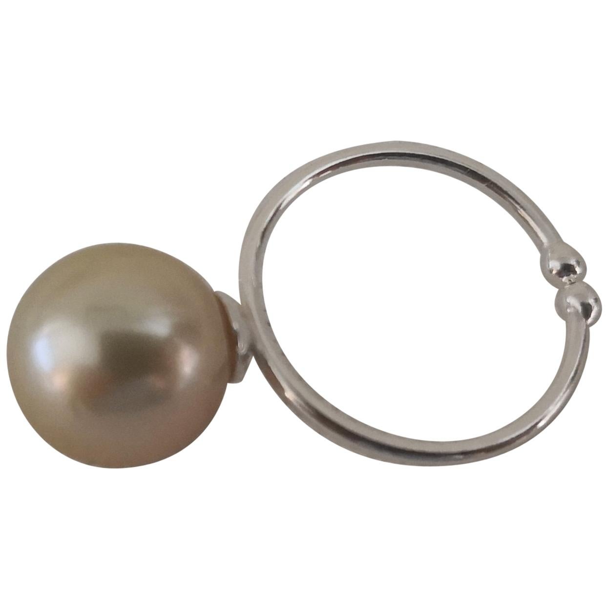 Golden South Sea Pearl Ring Round Natural Color and Luster For Sale