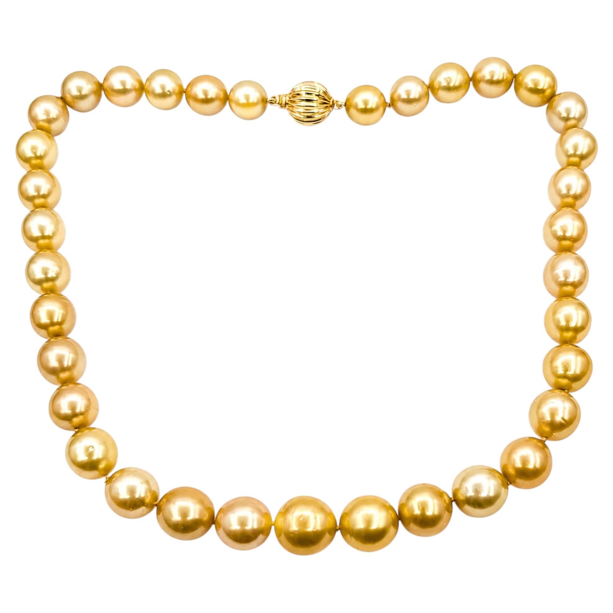 Collana a filo con perle dorate dei Mari del Sud in oro giallo 14k