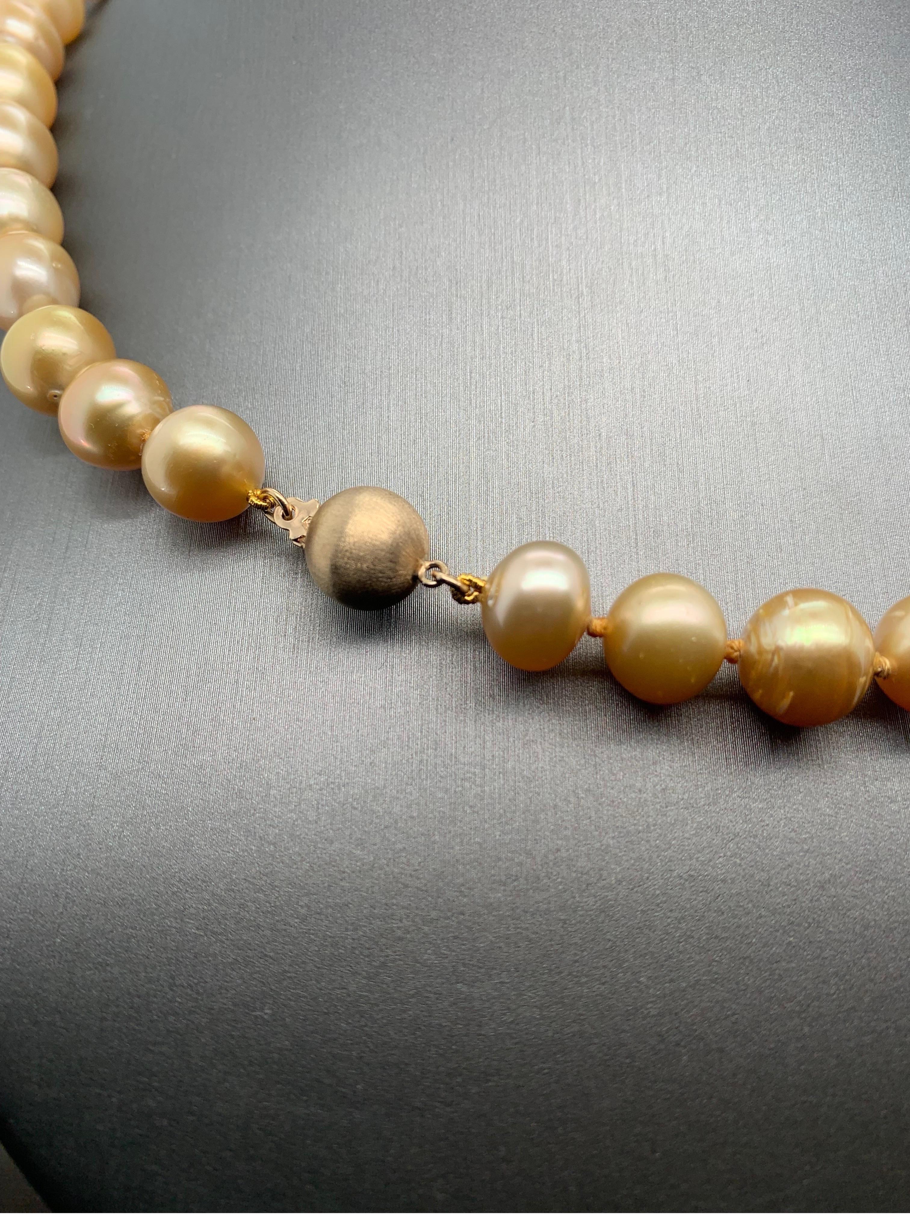 Golden South Sea Pearl Strand Necklace with 14k Yellow Gold Clasp For Sale 1