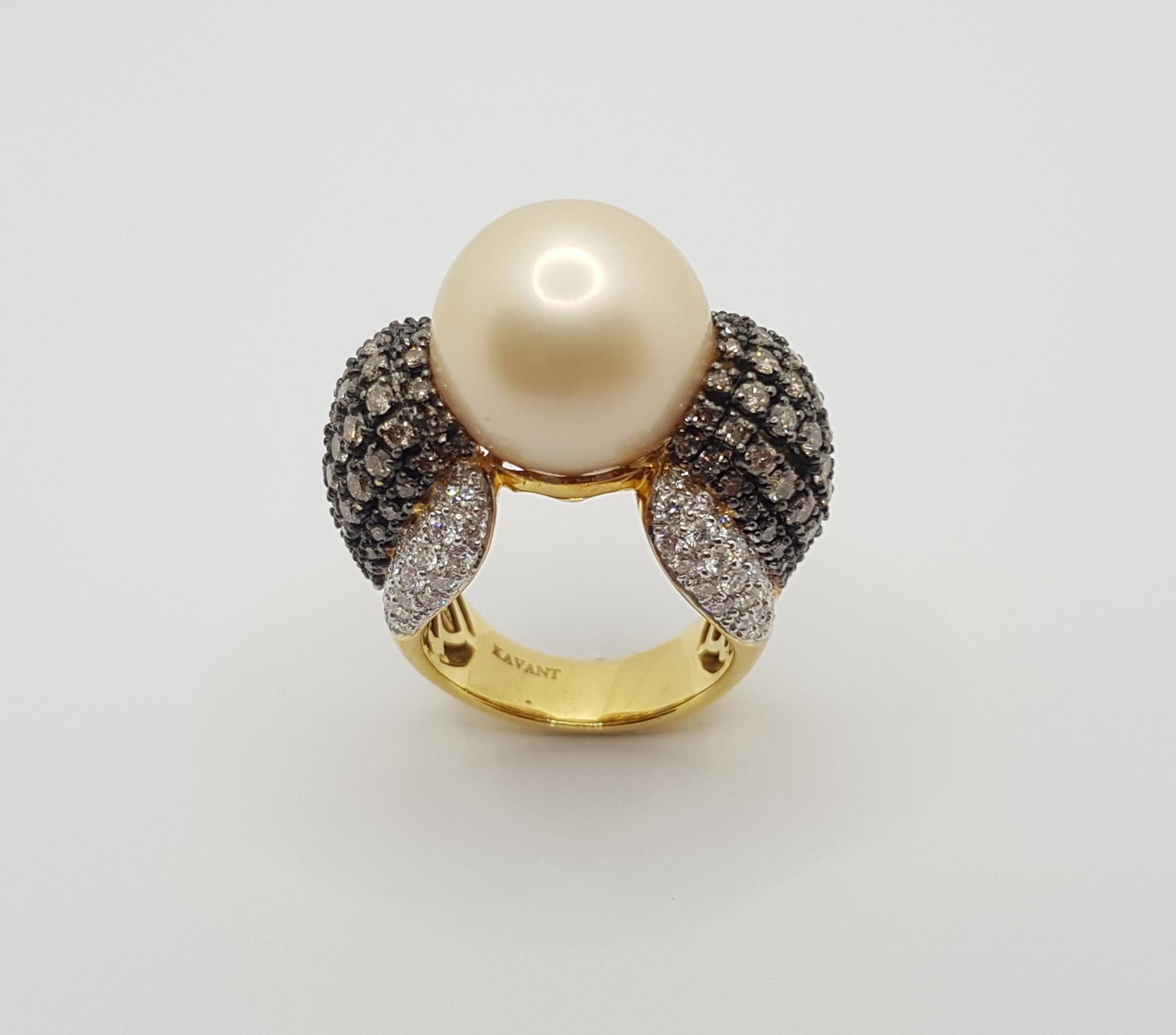 Golden South Sea Pearl with Brown Diamond and Diamond Ring Set in 18 Karat Gold For Sale 3