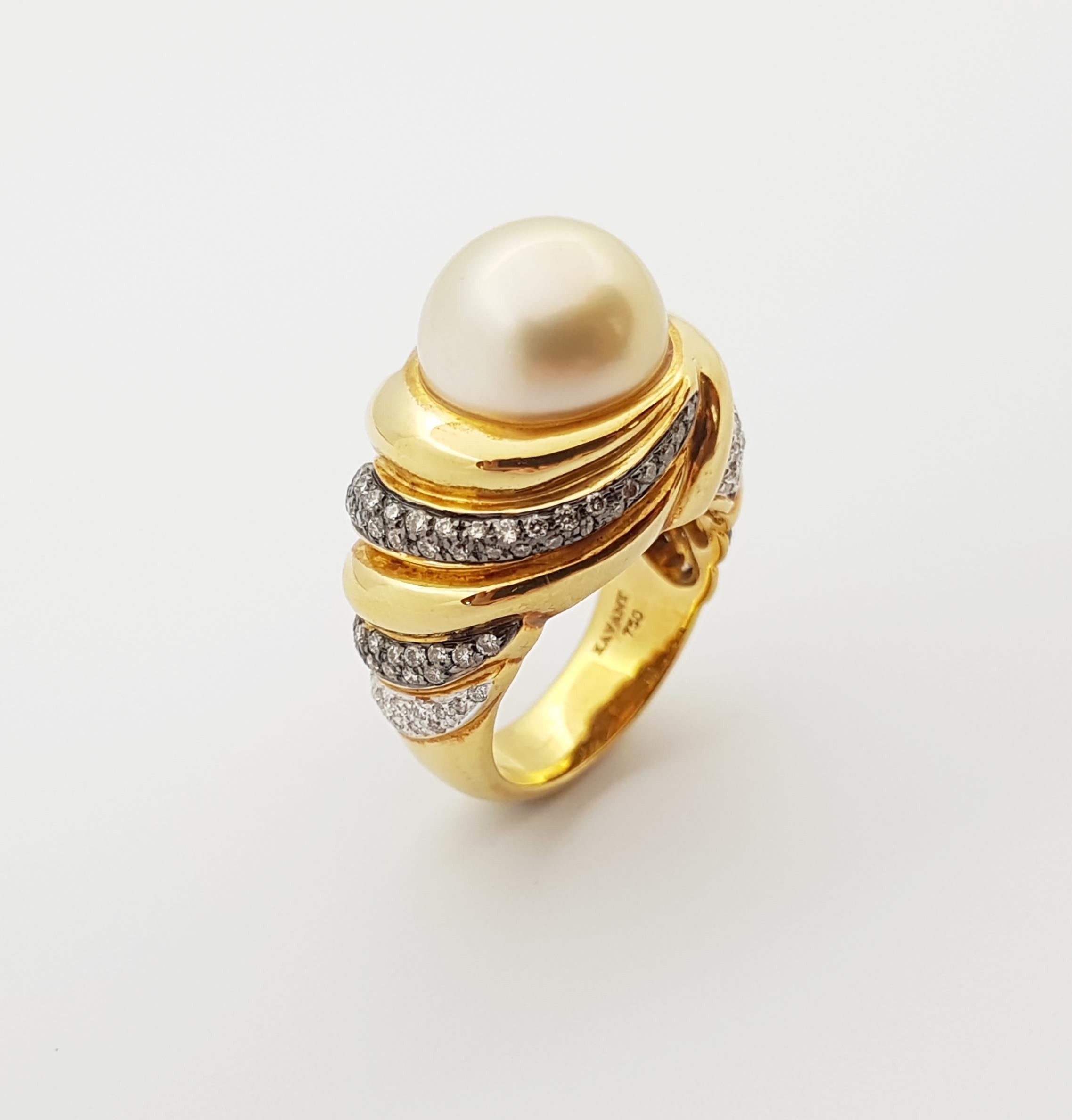 Golden South Sea Pearl with Brown Diamond Ring Set in 18 Karat Gold Settings For Sale 3