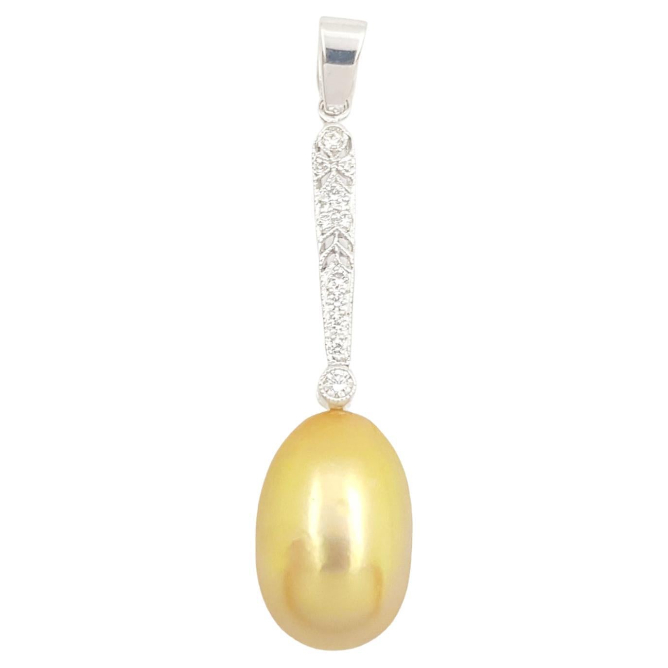 Golden South Sea Pearl with Diamond 0.05 carat Pendant in 18K White Gold  For Sale