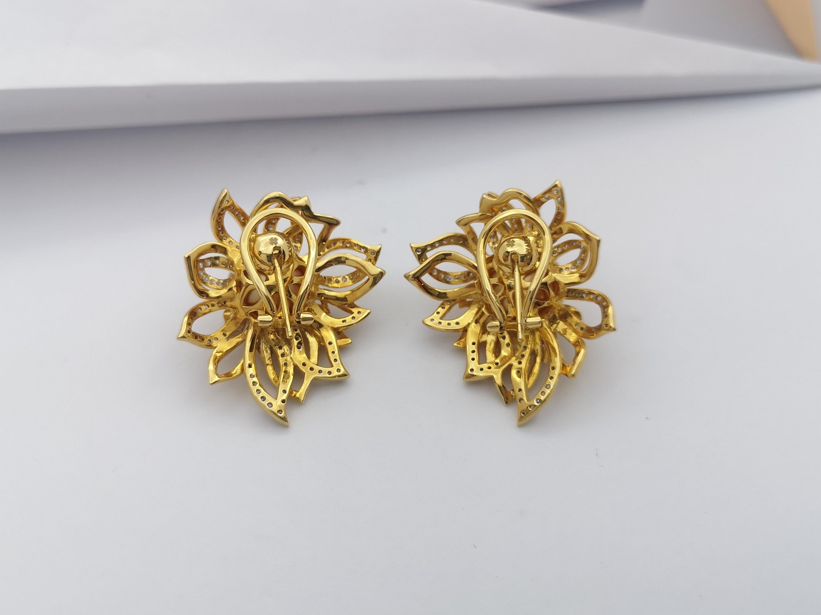 Women's Golden South Sea Pearl with Diamond Flower Earrings Set in 18 Karat Gold For Sale
