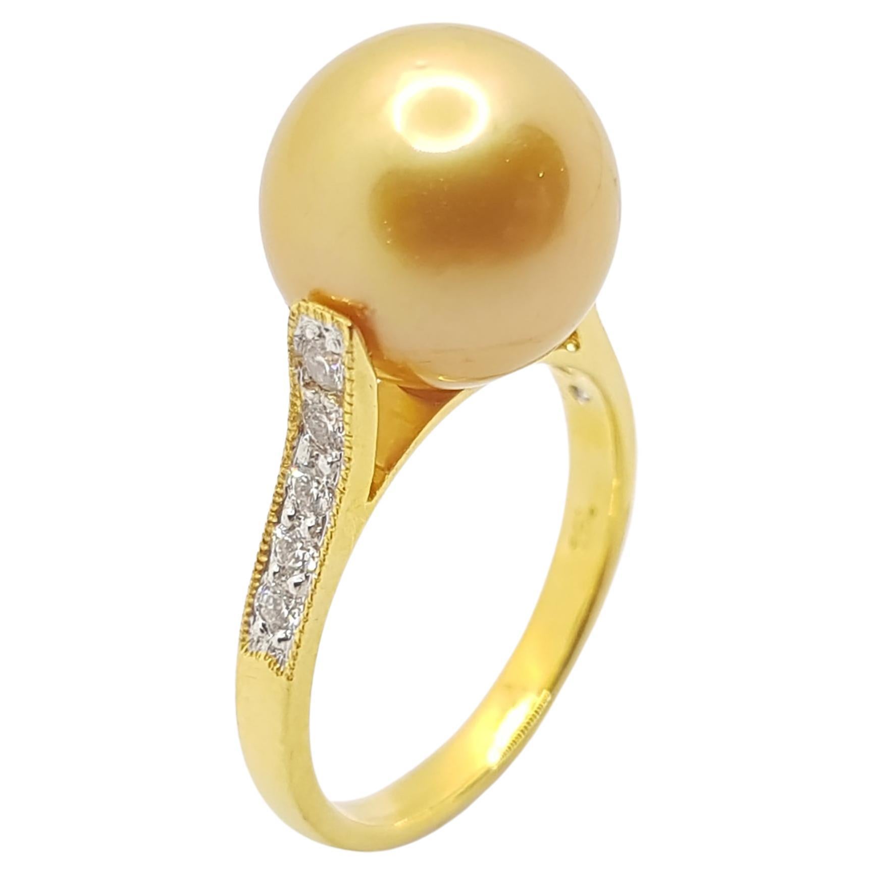 Golden South Sea Pearl with Diamond Ring Set in 18 Karat Gold Settings For Sale