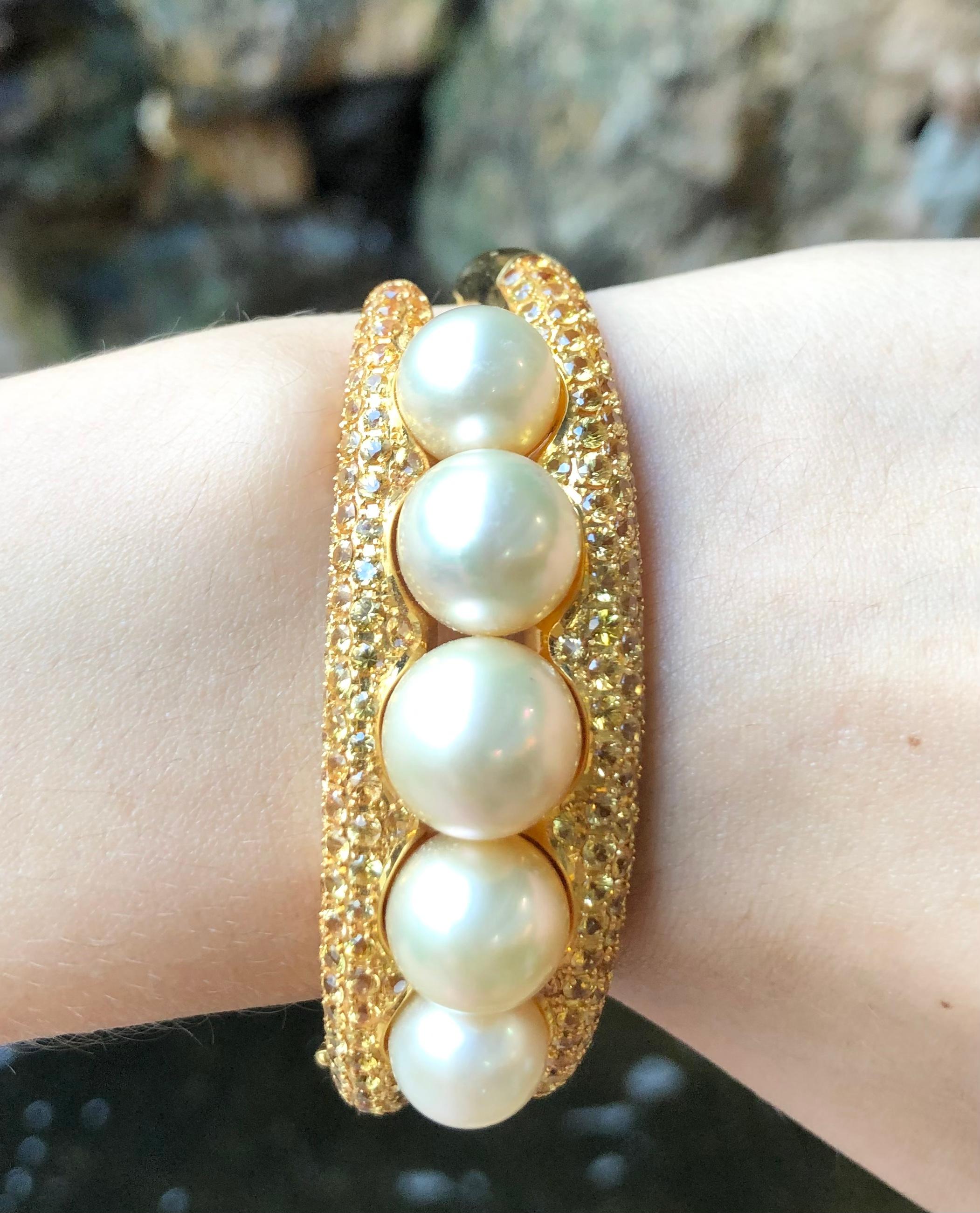 Golden South Sea Pearl with Yellow Sapphire Bangle set in 18 Karat Gold For Sale 3