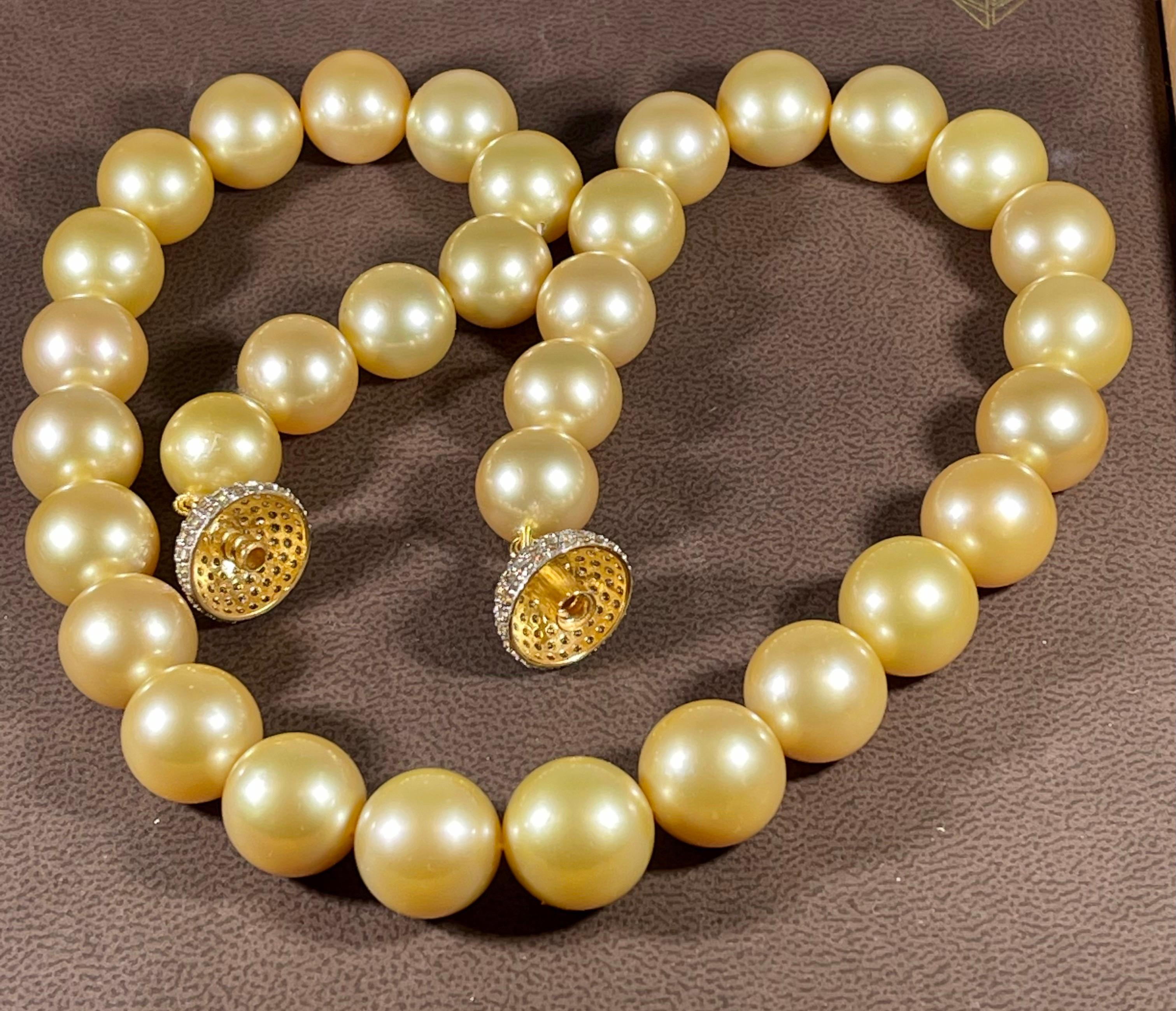 Golden South Sea Pearls Strand Necklace 14 Karat Gold Diamond Ball Clasp 6 ct 2