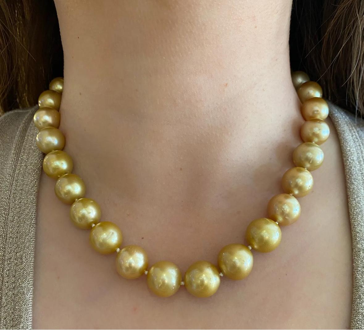 Golden South Sea Pearls with Pave Diamond Clasp Necklace 18k Yellow Gold In Excellent Condition For Sale In La Jolla, CA
