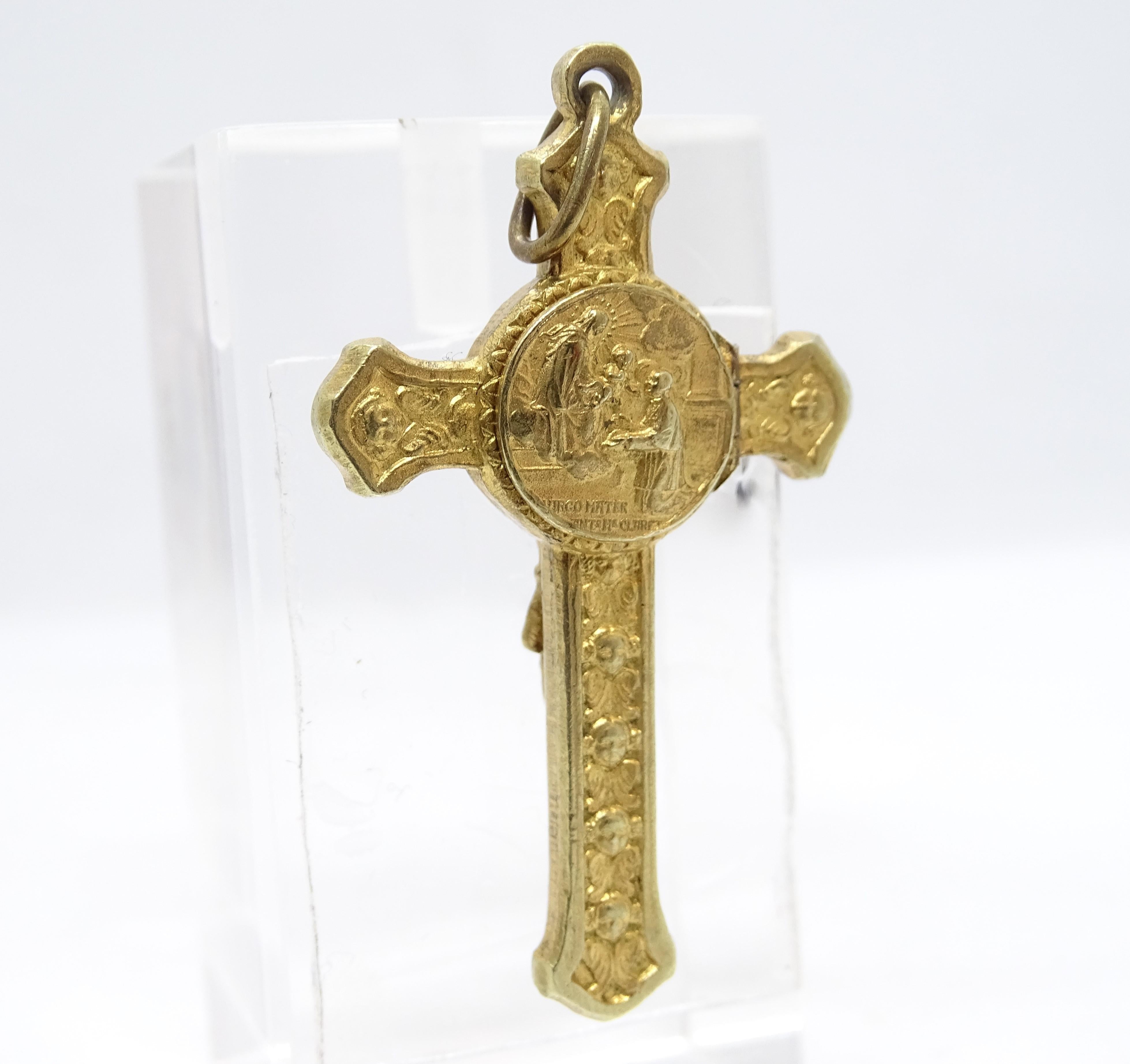 Pendentif Crucifix espagnol doré Saint Anton Mº Claret Reliquaire Crucifix en vente 10