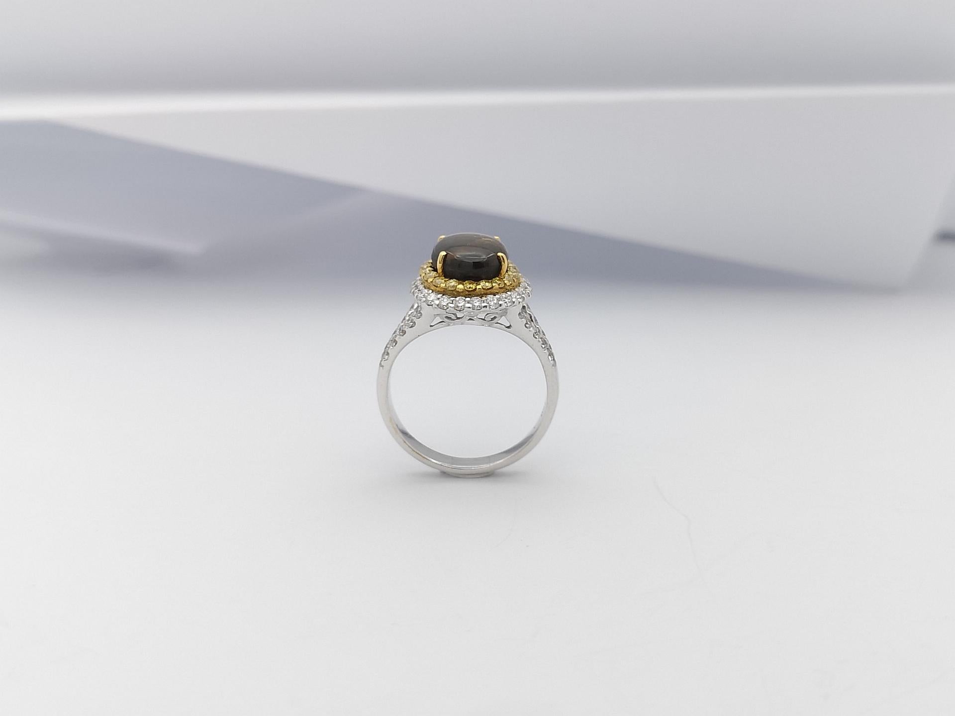 Golden Star Sapphire, Yellow Sapphire and Diamond Ring in 18 Karat White Gold  For Sale 5