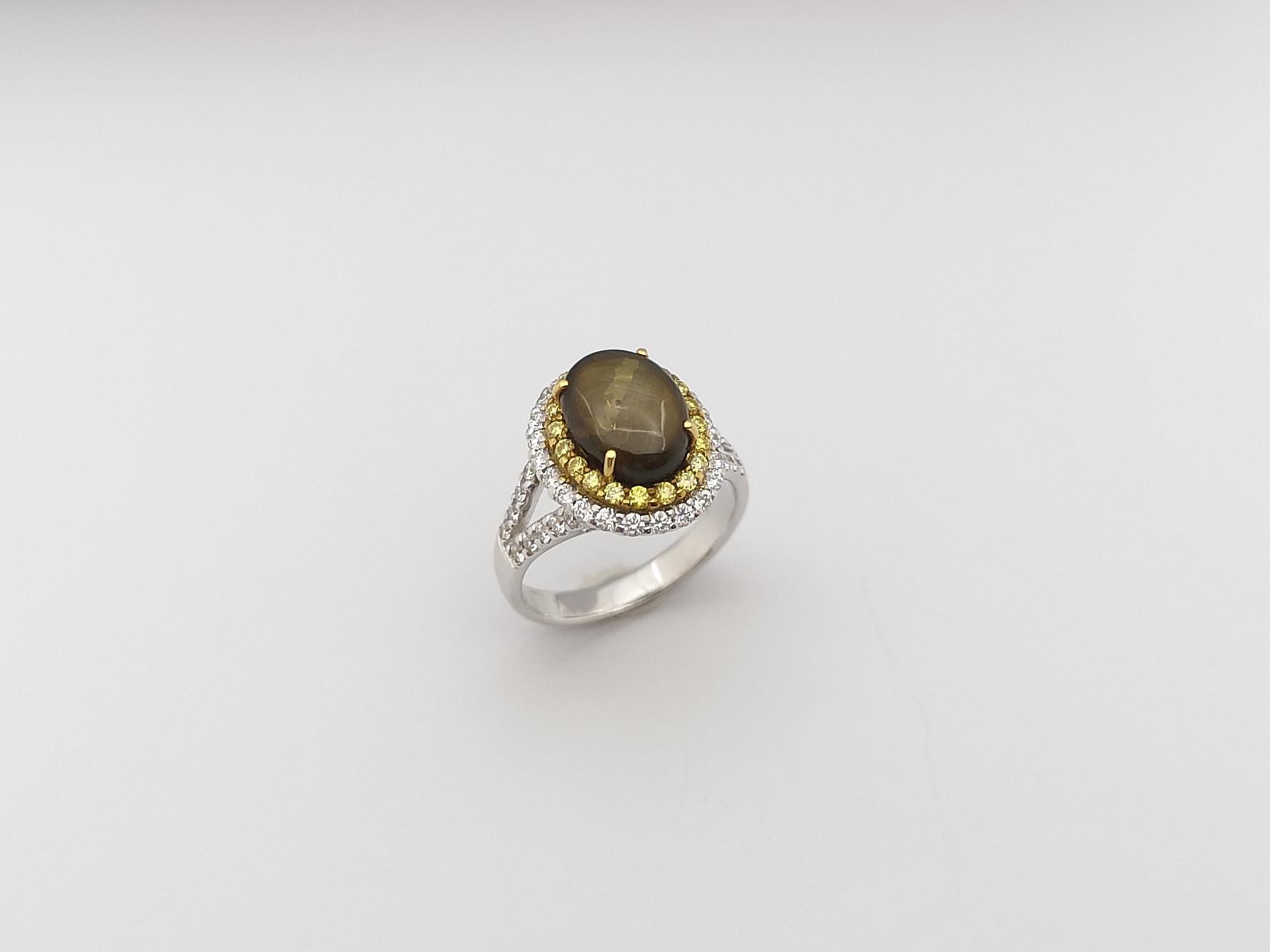 Goldener Ring mit goldenem Sternsaphir, gelbem Saphir und Diamant aus 18 Karat Weißgold  im Angebot 10