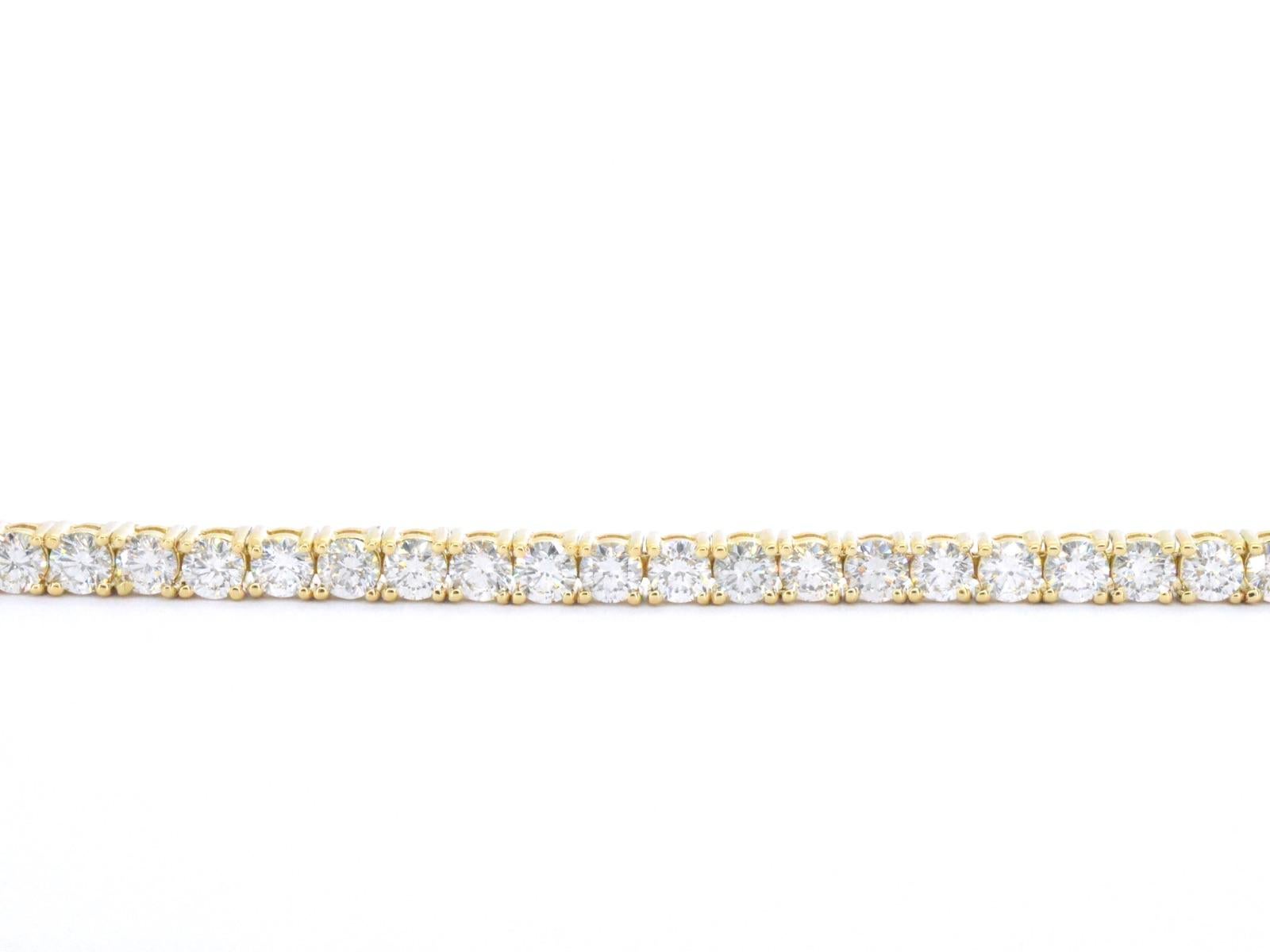 Golden Tennis Bracelet with 6.50 Carat Diamonds In New Condition For Sale In AMSTELVEEN, NH