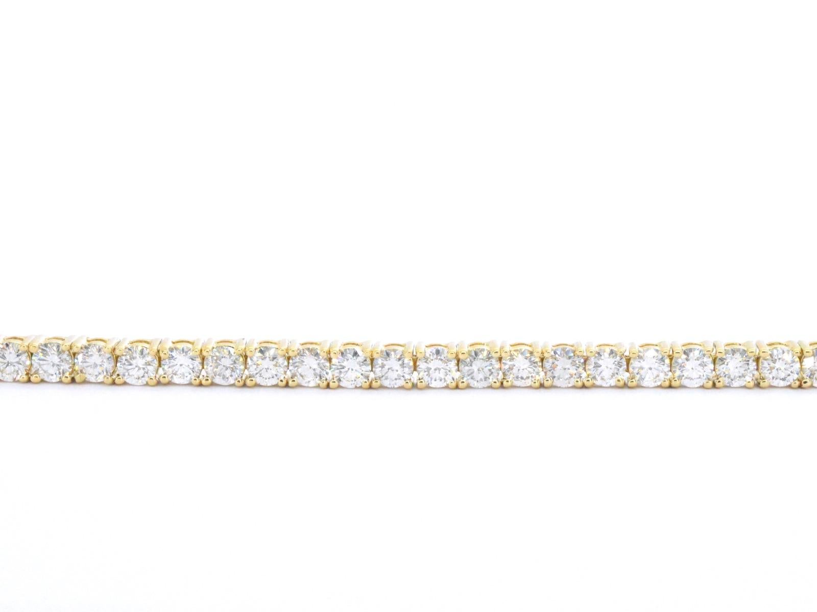 Taglio brillante Bracciale Tennis d'oro con diamanti da 6,50 carati in vendita