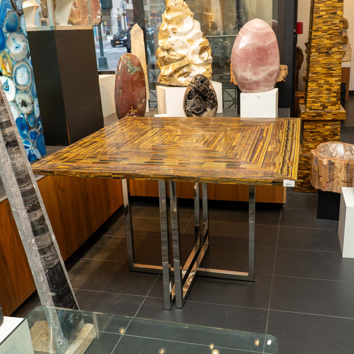 Golden Tiger Eye Square Table with Metal Base In New Condition For Sale In New York, NY