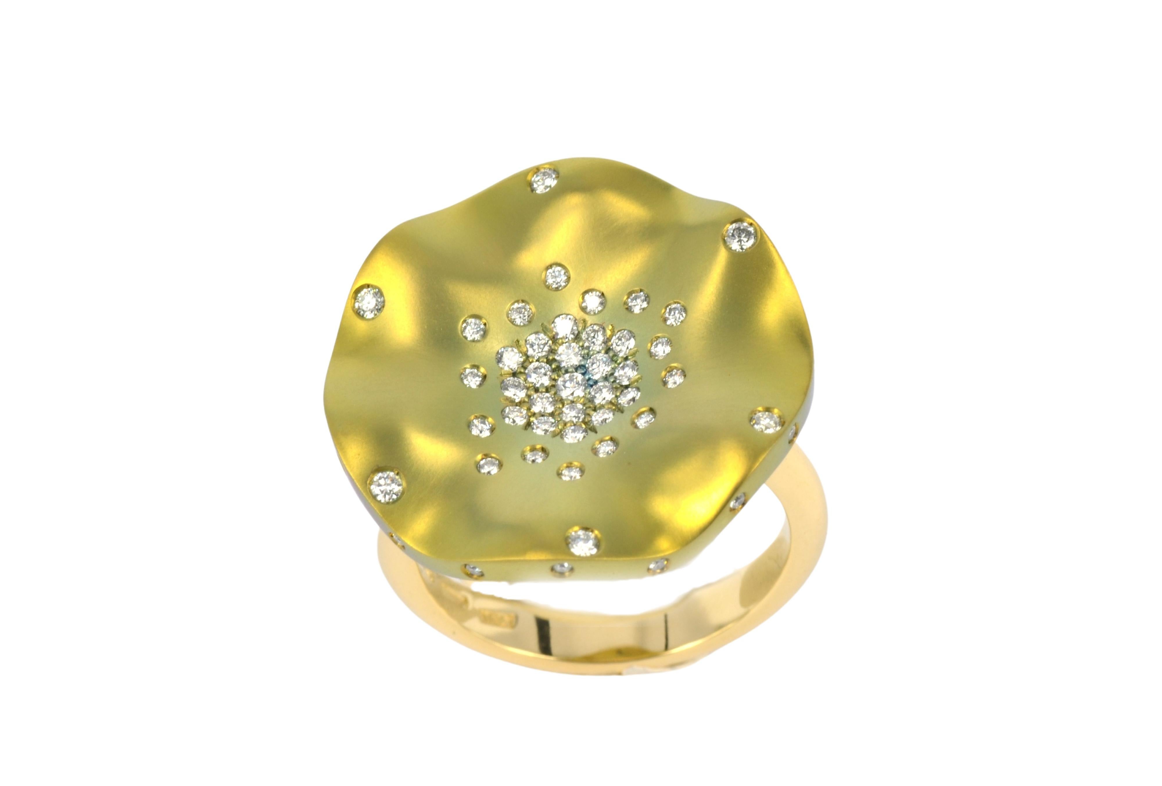 Anillo Morning Glory Oro Amarillo 18KT Titanio Dorado Diamantes Contemporáneo en venta