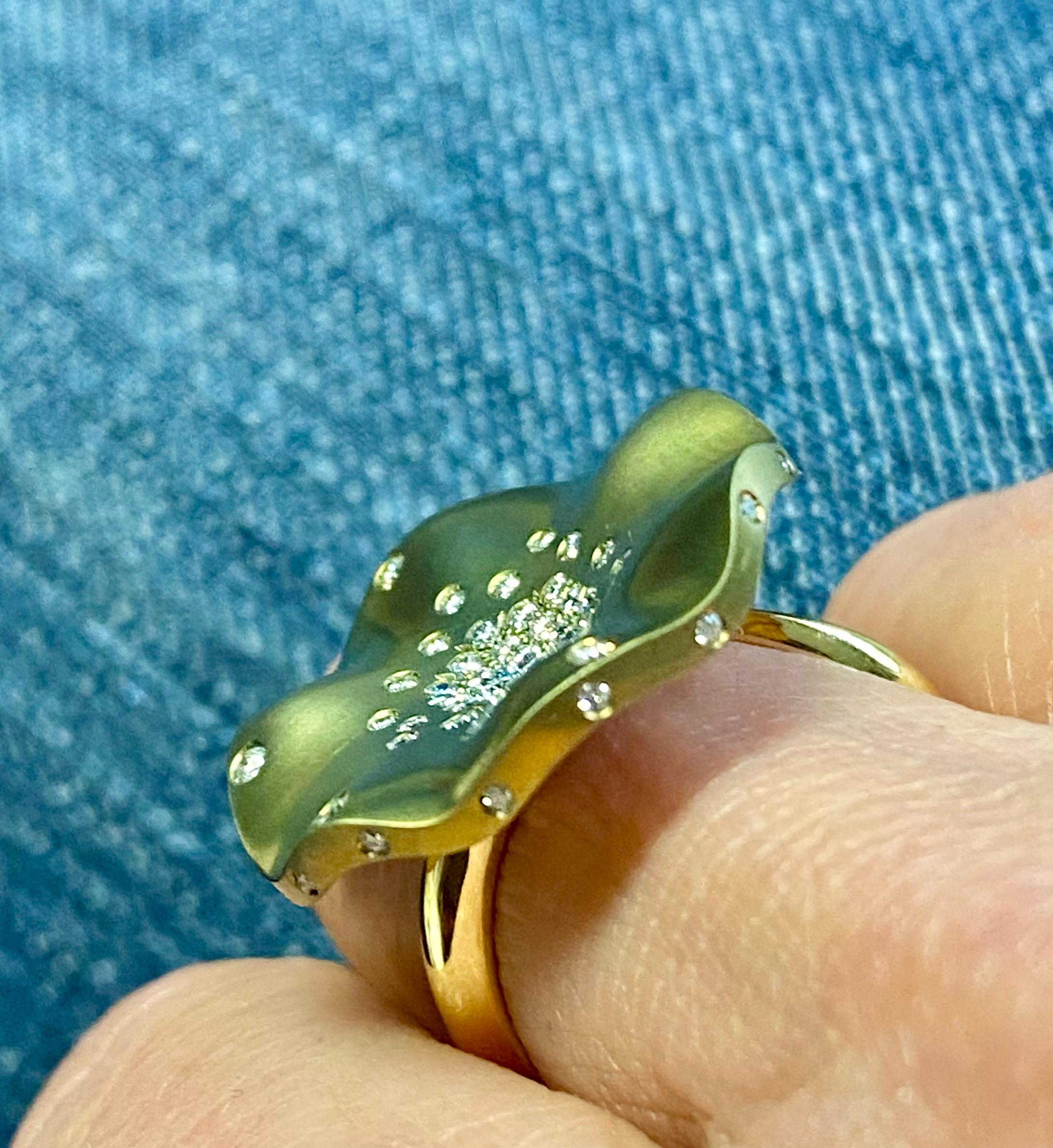 Anillo Morning Glory Oro Amarillo 18KT Titanio Dorado Diamantes en venta 3