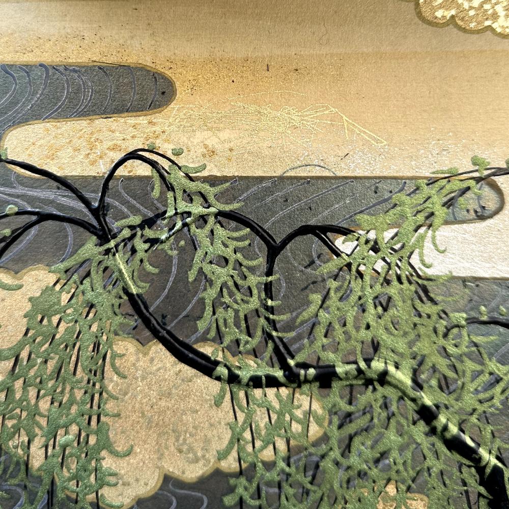 Golden Tranquility: Willows by the River In Good Condition For Sale In Fukuoka, JP