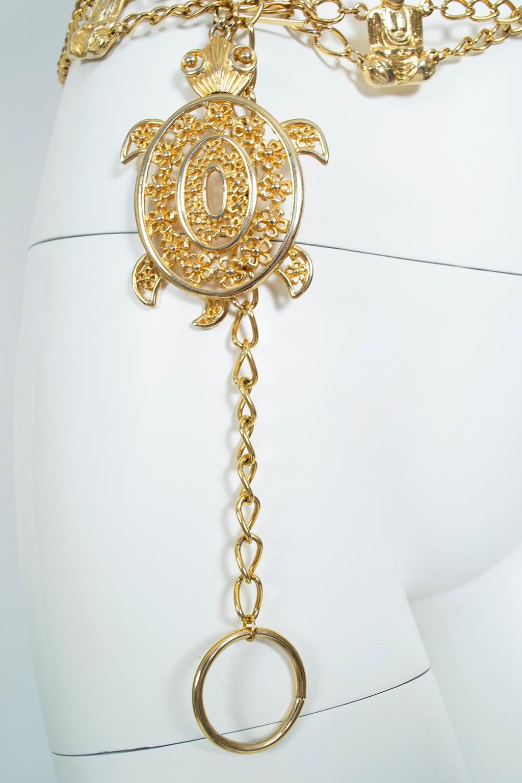 “Golden Turtle” Buddhist Chain Belt with Dangling Turtle Talisman – O/S, 1980s In Excellent Condition In Tucson, AZ