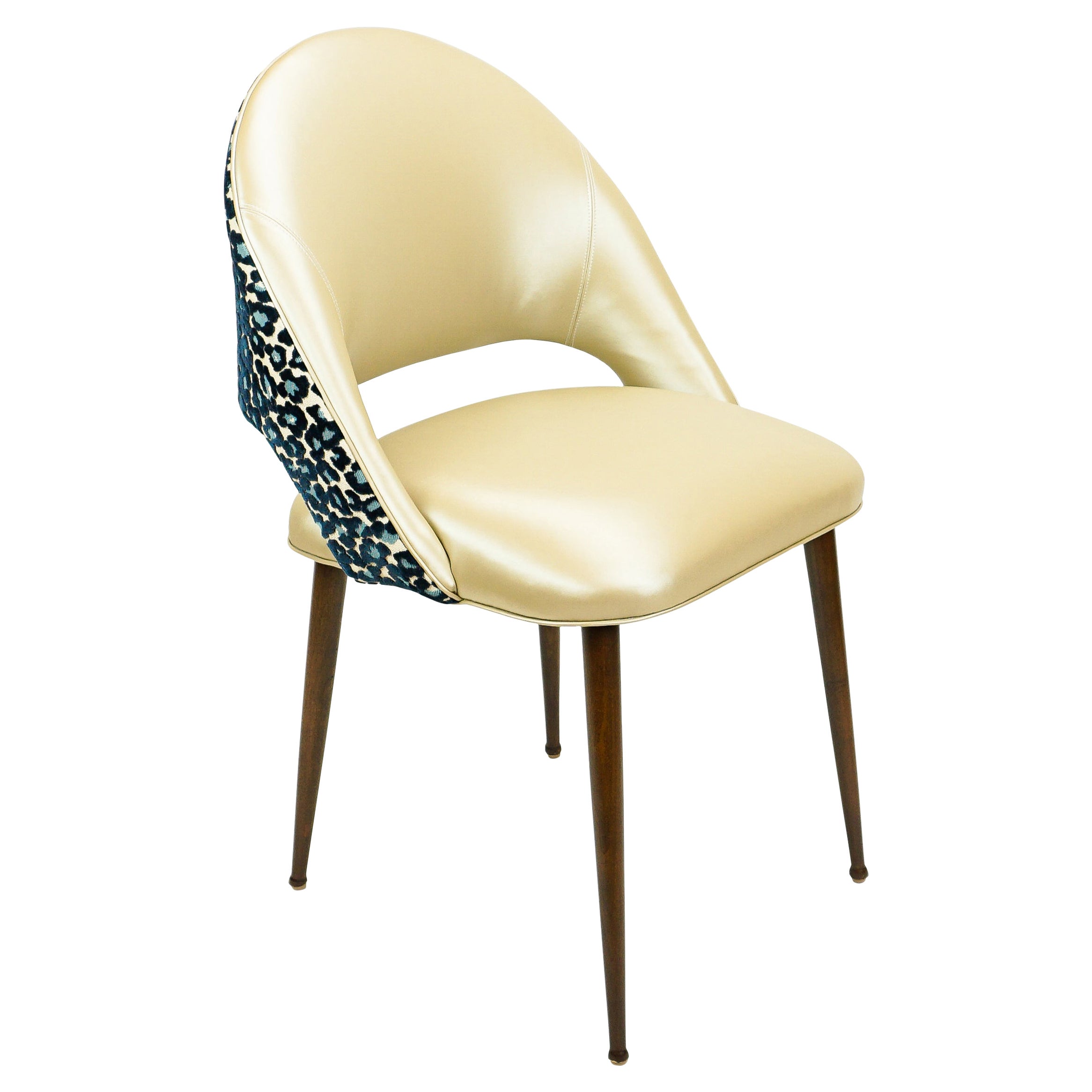 Goldener goldener Vinyl-Esszimmerstuhl mit blauer Leopardenrückenlehne im Angebot