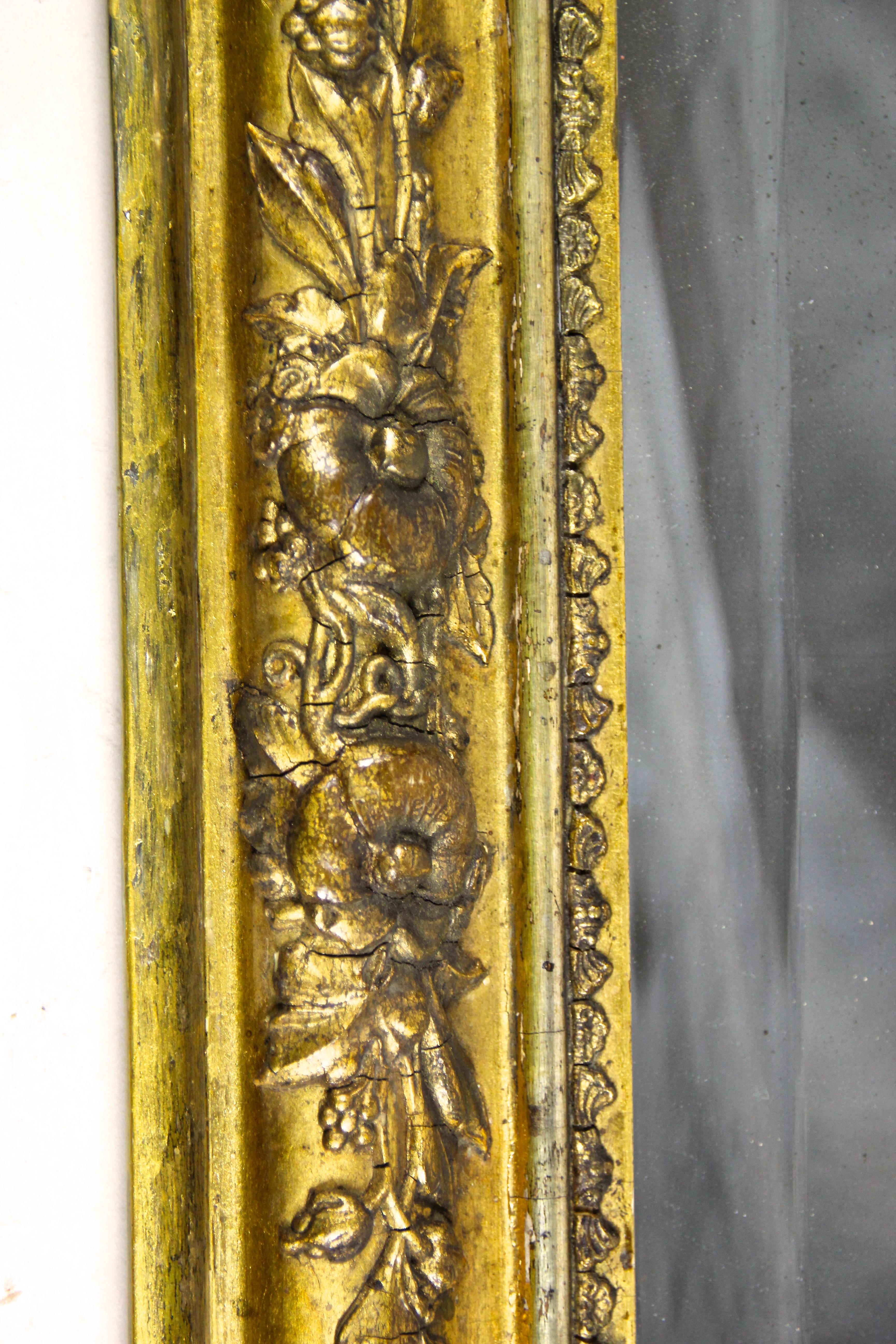 Golden Wall Mirror with Stucco Works Biedermeier Period, Austria, circa 1840 3