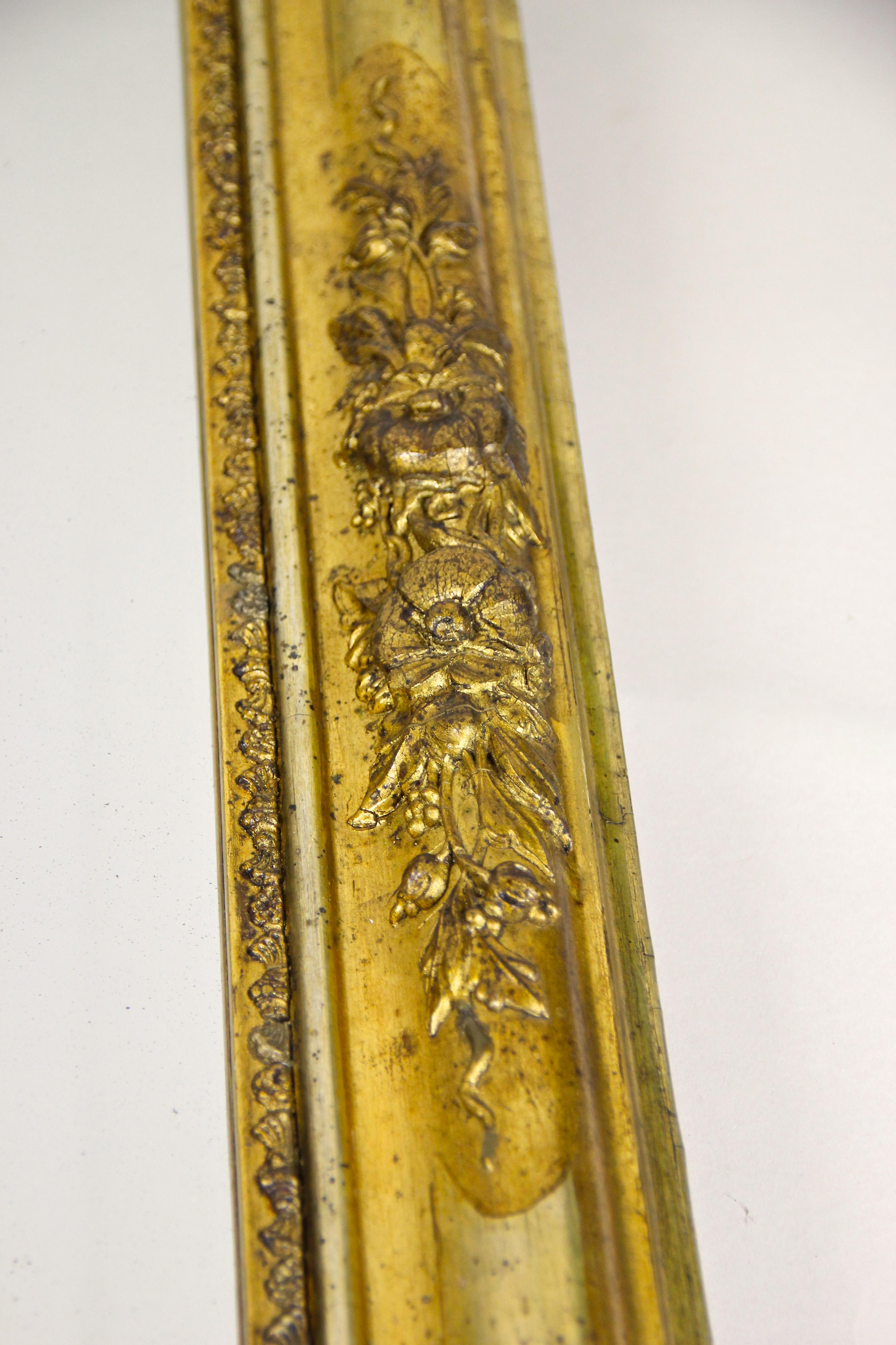 Golden Wall Mirror with Stucco Works Biedermeier Period, Austria, circa 1840 6