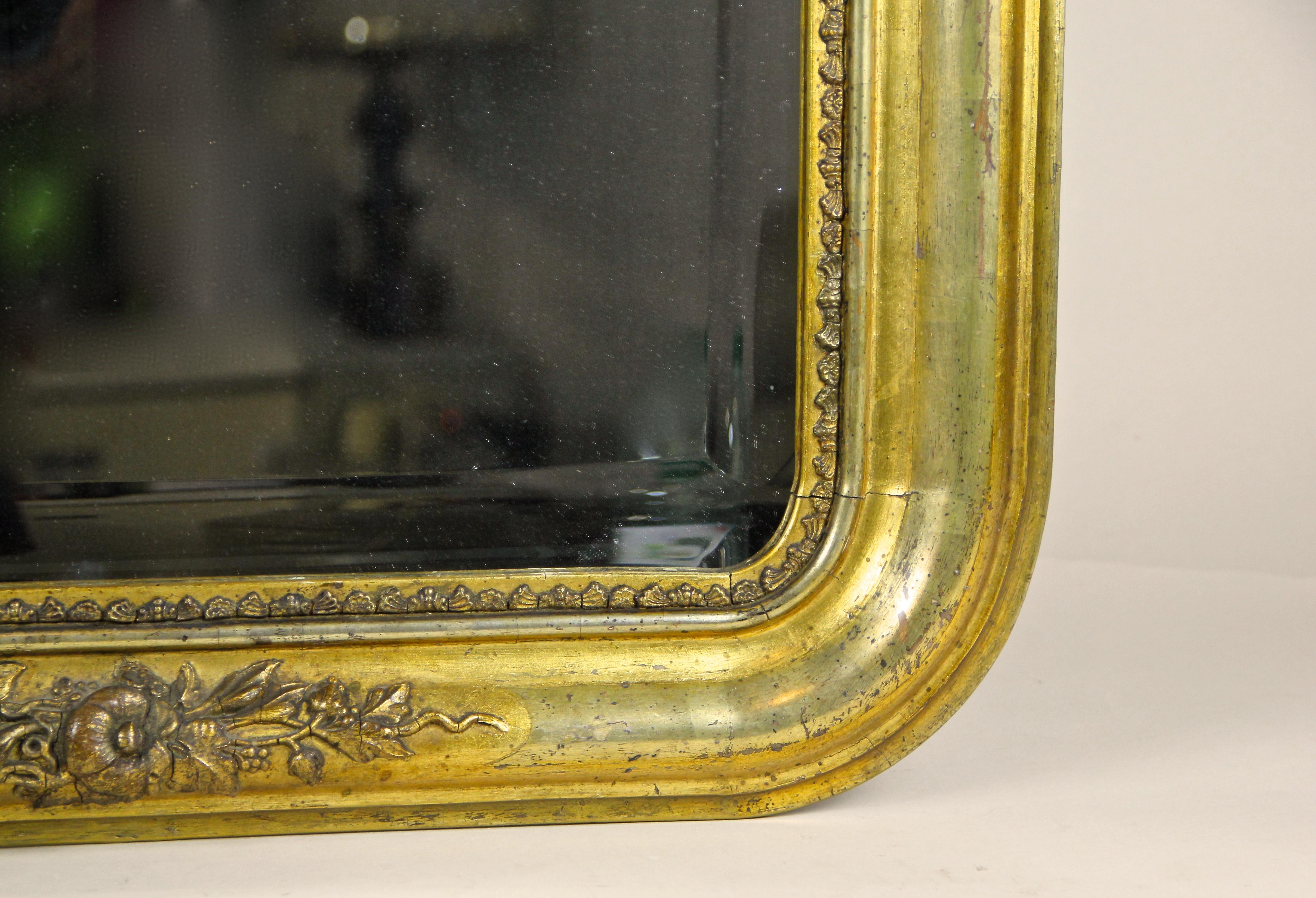 Spruce Golden Wall Mirror with Stucco Works Biedermeier Period, Austria, circa 1840