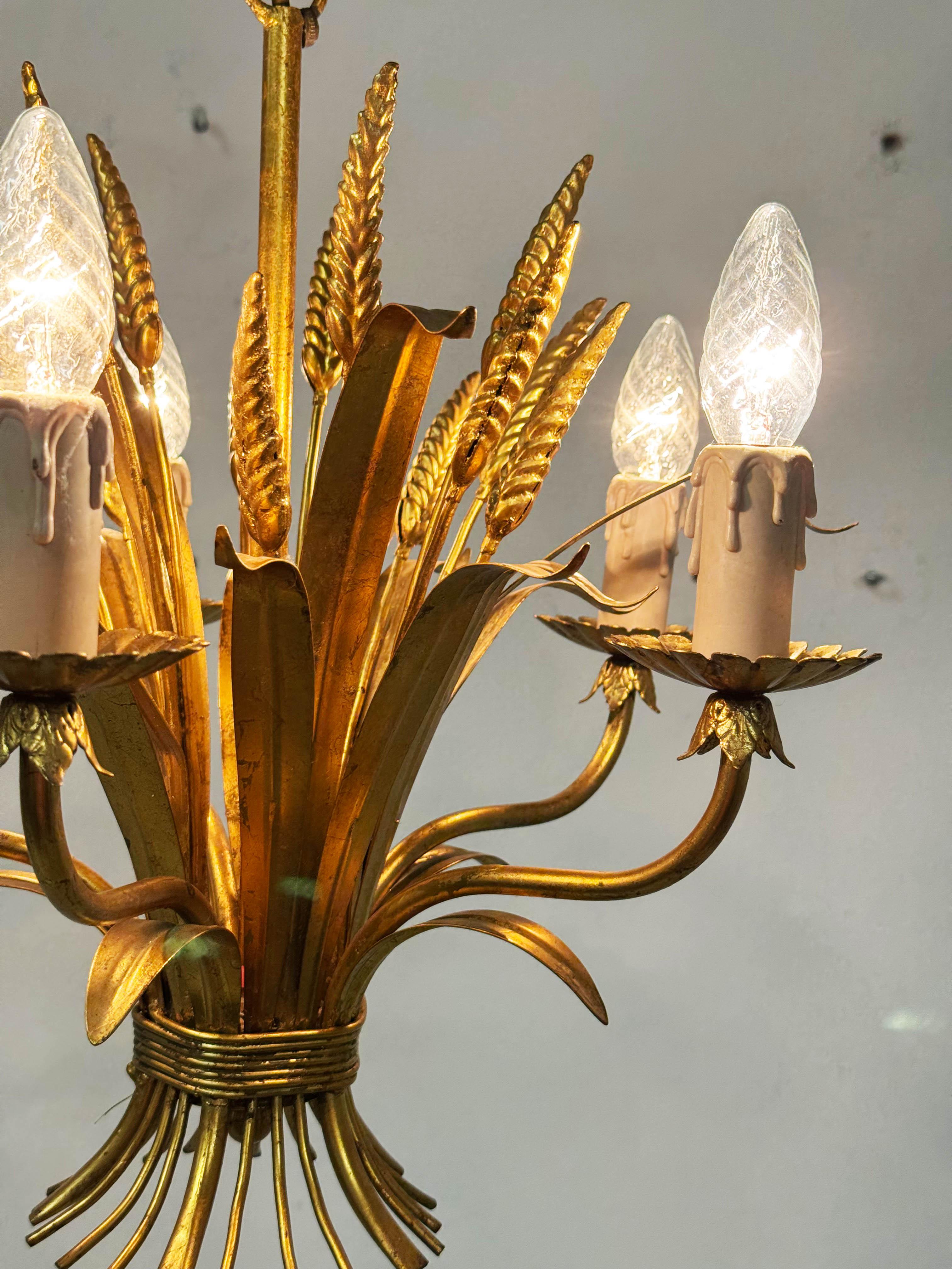 Lustre en forme de gerbe de blé doré par Hans Kögl en vente 6