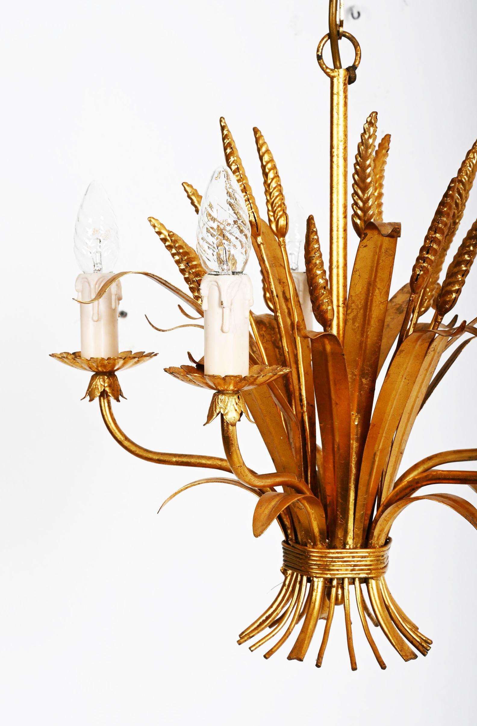 Lustre en forme de gerbe de blé doré par Hans Kögl Bon état - En vente à Vienna, AT