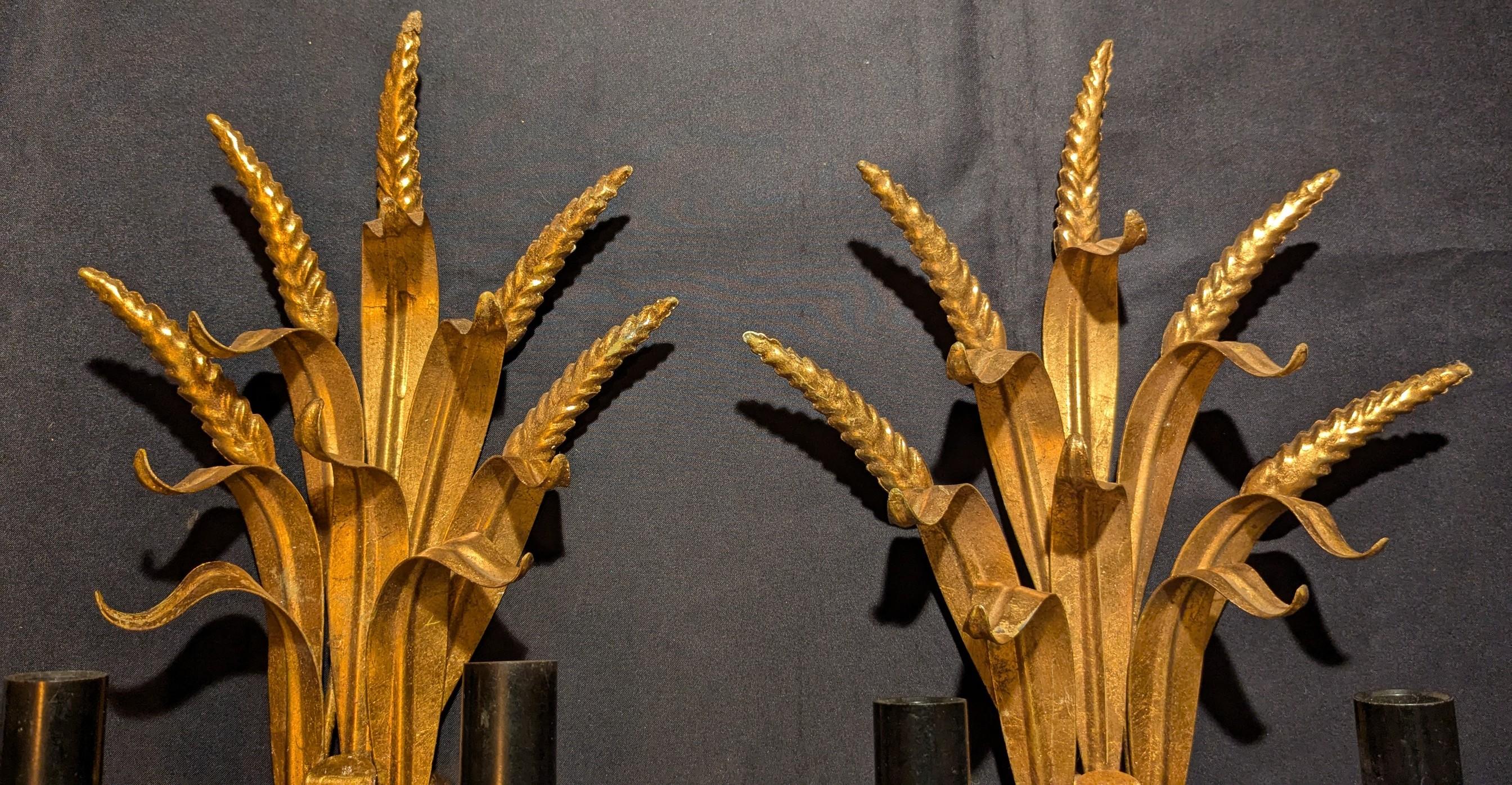 Goldene Weizengarbe Wandleuchter-Paar (Mitte des 20. Jahrhunderts) im Angebot