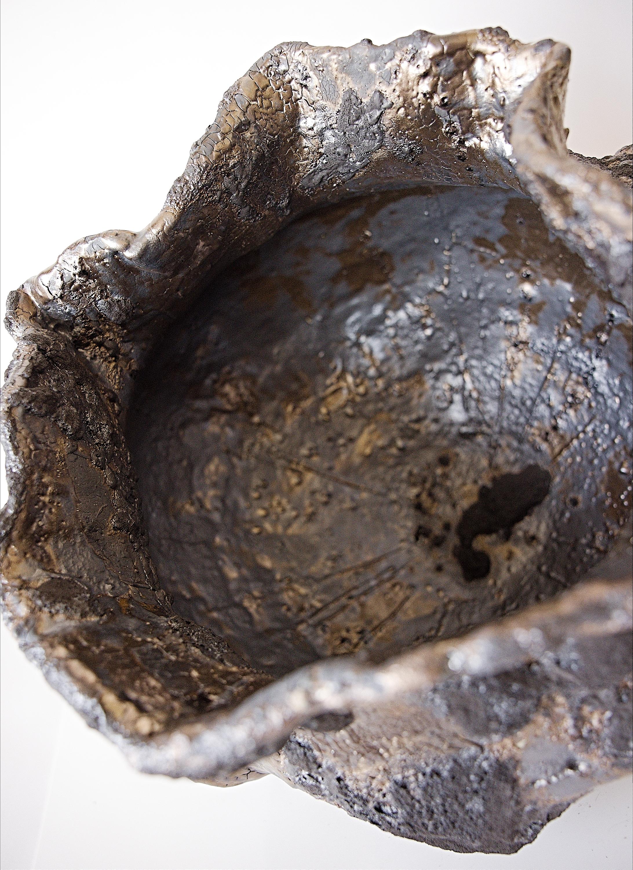 Vaso in legno A. Winter con maniglie in vendita 4