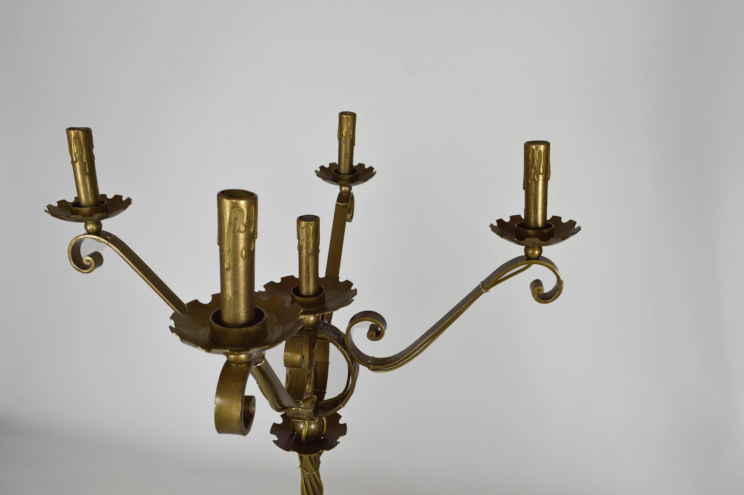 Golden Wrought Iron 5-Lights Floor Lamp, Mid-Century, France For Sale 3