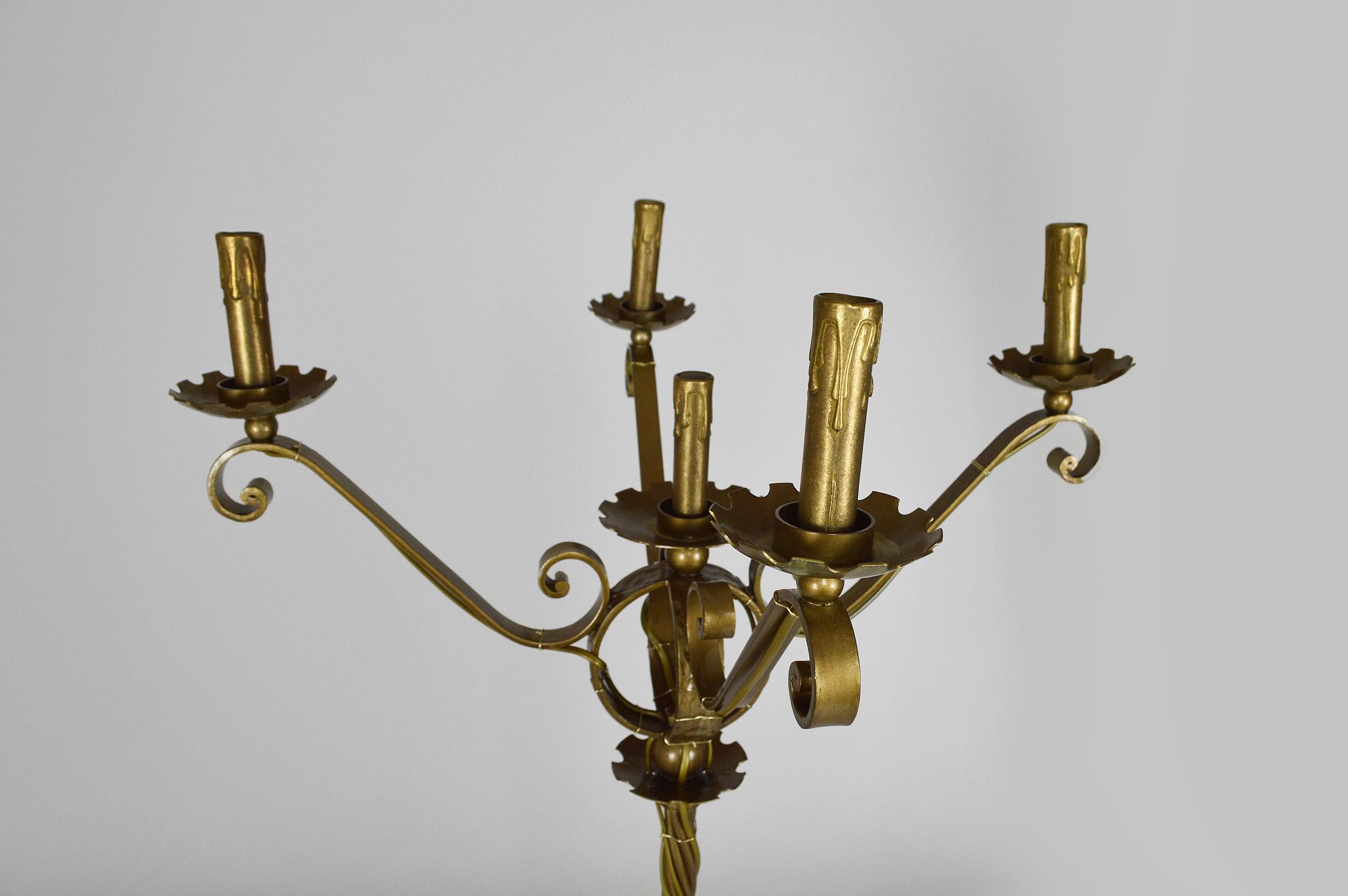 Golden Wrought Iron 5-Lights Floor Lamp, Mid-Century, France For Sale 4