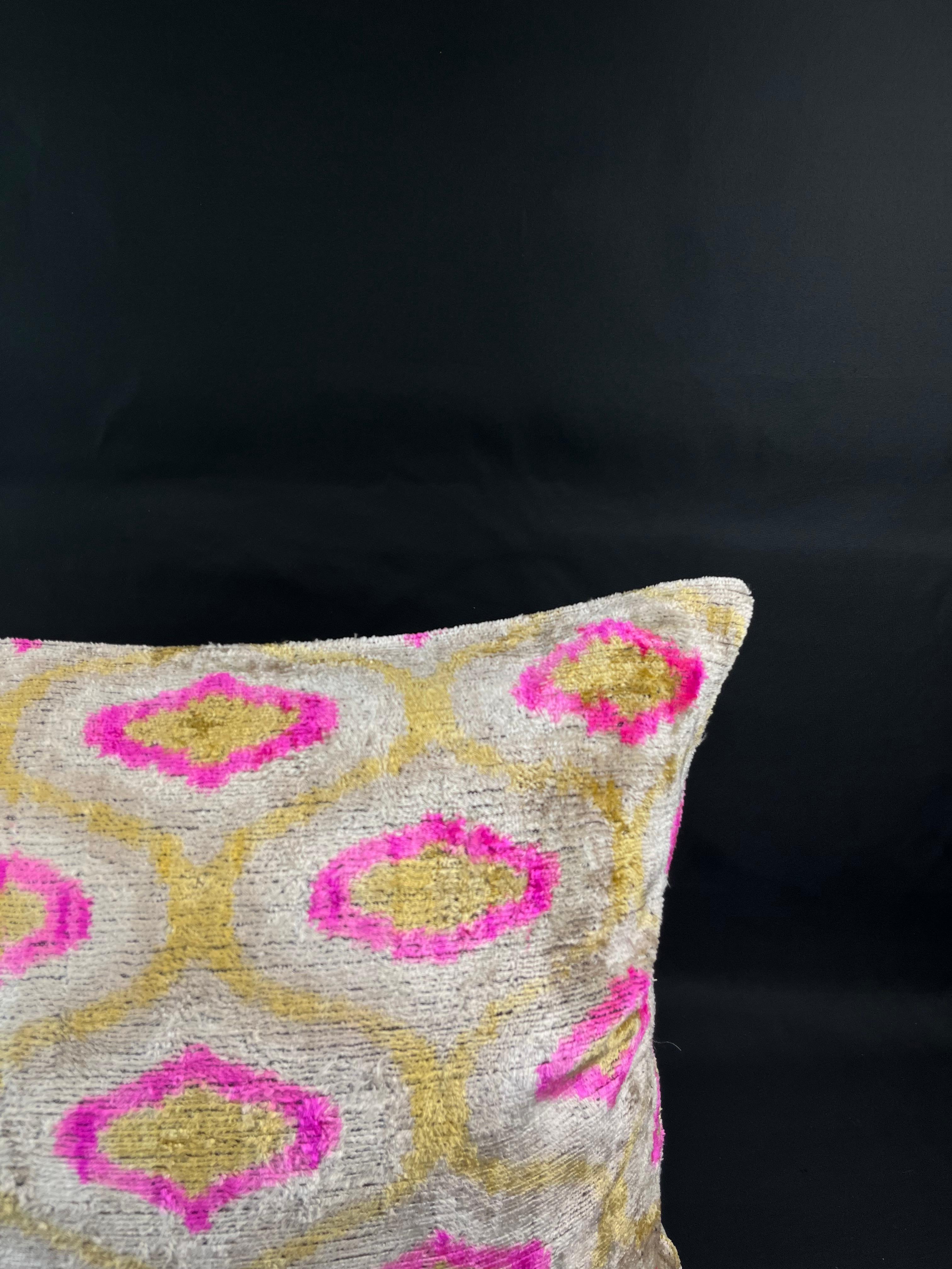 Modern Golden Yellow and Pink Velvet Silk Ikat Pillow Cover For Sale