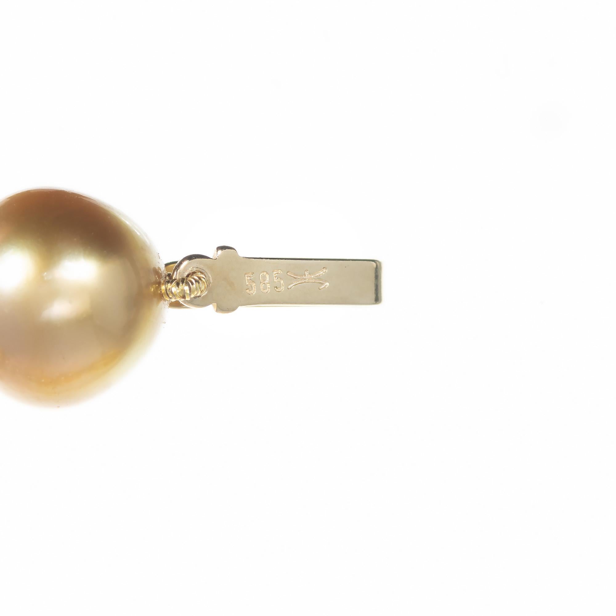 Round Cut Golden Yellow South Sea Cultured Pearl Yellow Gold Graduated Necklace For Sale