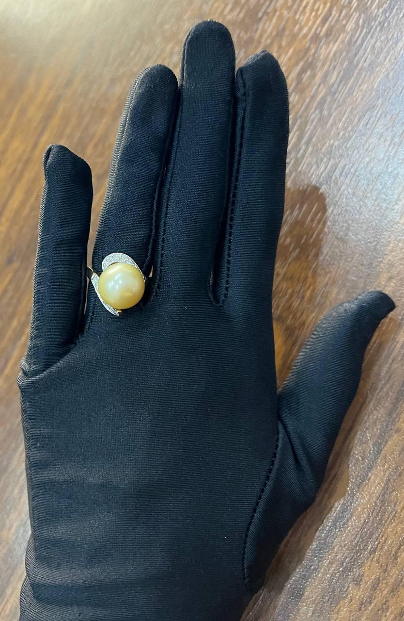 Golden Yellow South Sea Pearl Diamond Spiral Curve14K Yellow Gold Statement Ring For Sale 5