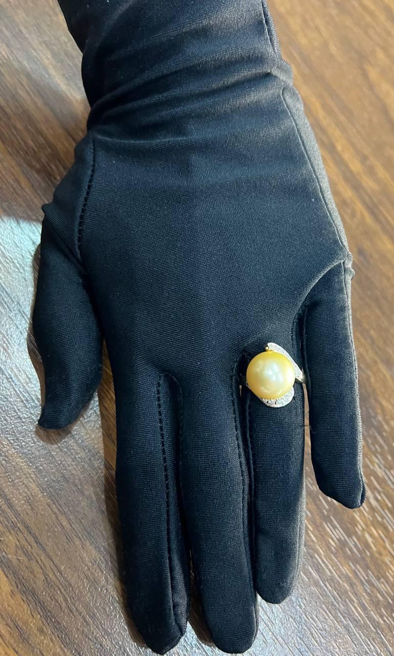 Golden Yellow South Sea Pearl Diamond Spiral Curve14K Yellow Gold Statement Ring For Sale 4