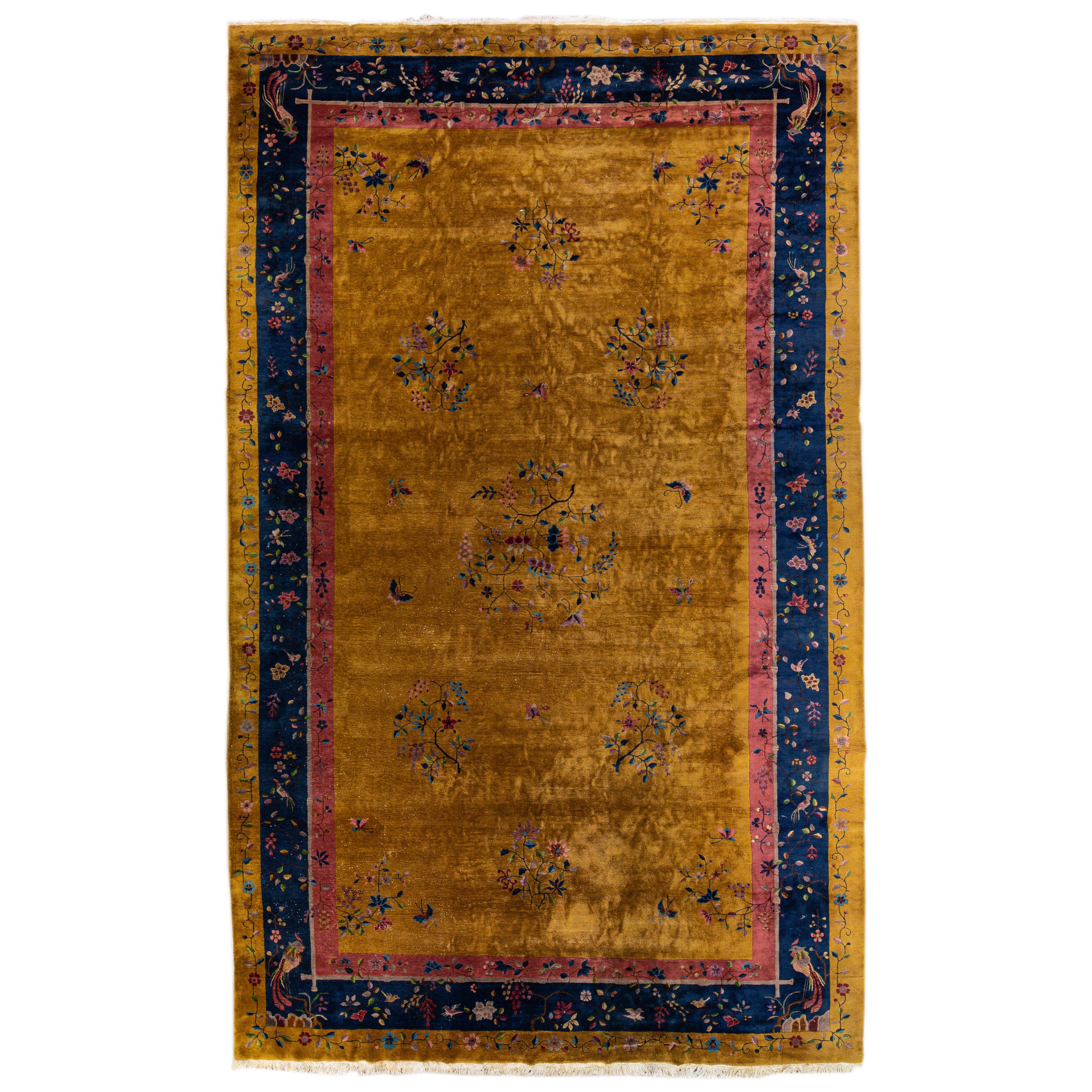Tapis Art Déco chinois ancien fait à la main en laine à motifs floraux