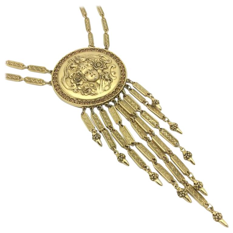 Goldette 1960s Vintage Art Noveau Inspired Medallion Necklace