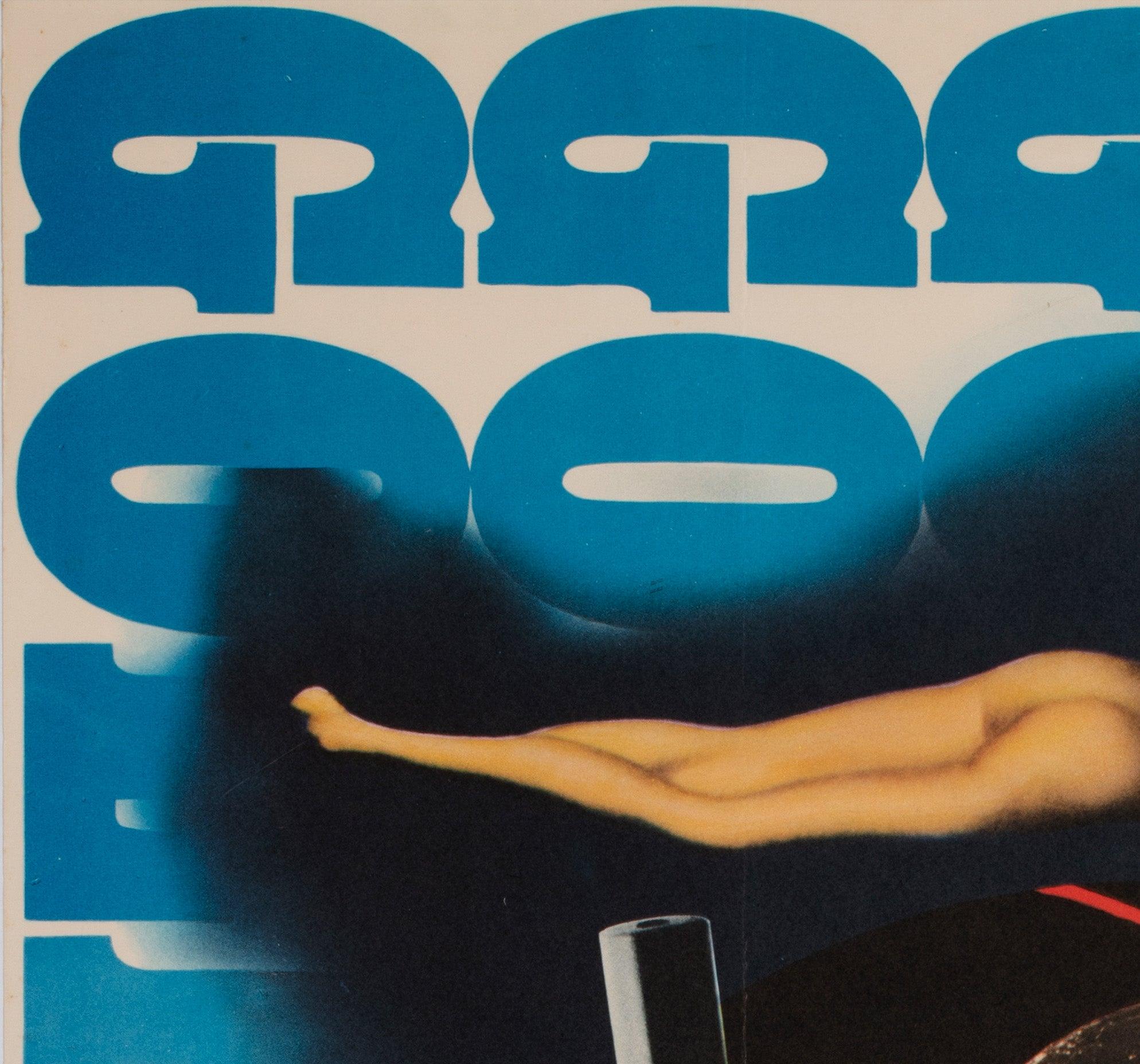 Goldfinger R1971 Japanese B2 Film Poster In Good Condition For Sale In Bath, Somerset