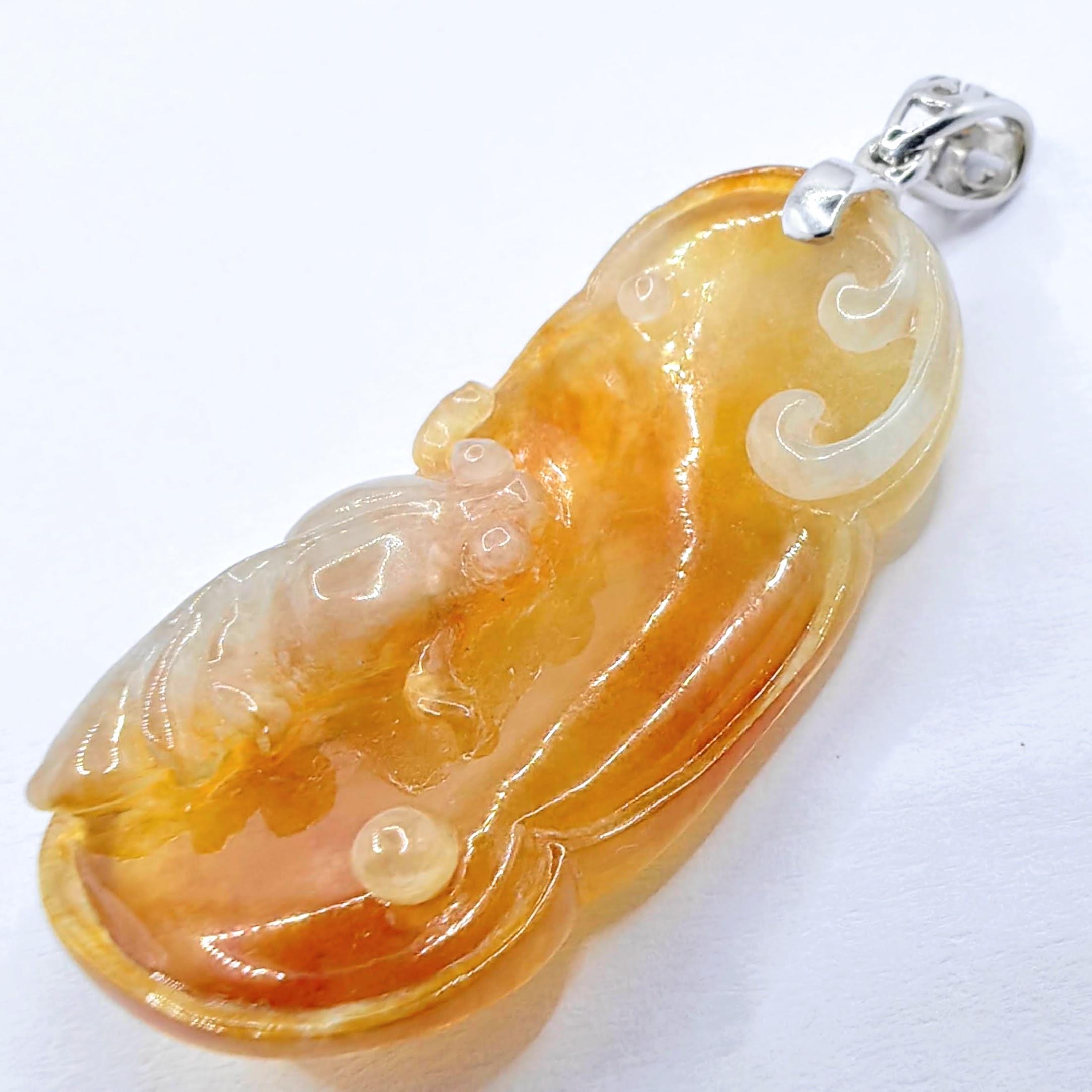 Goldfish in Pond Honey Amber Certified Jadeite Jade Pendant in 18K White Gold For Sale 5