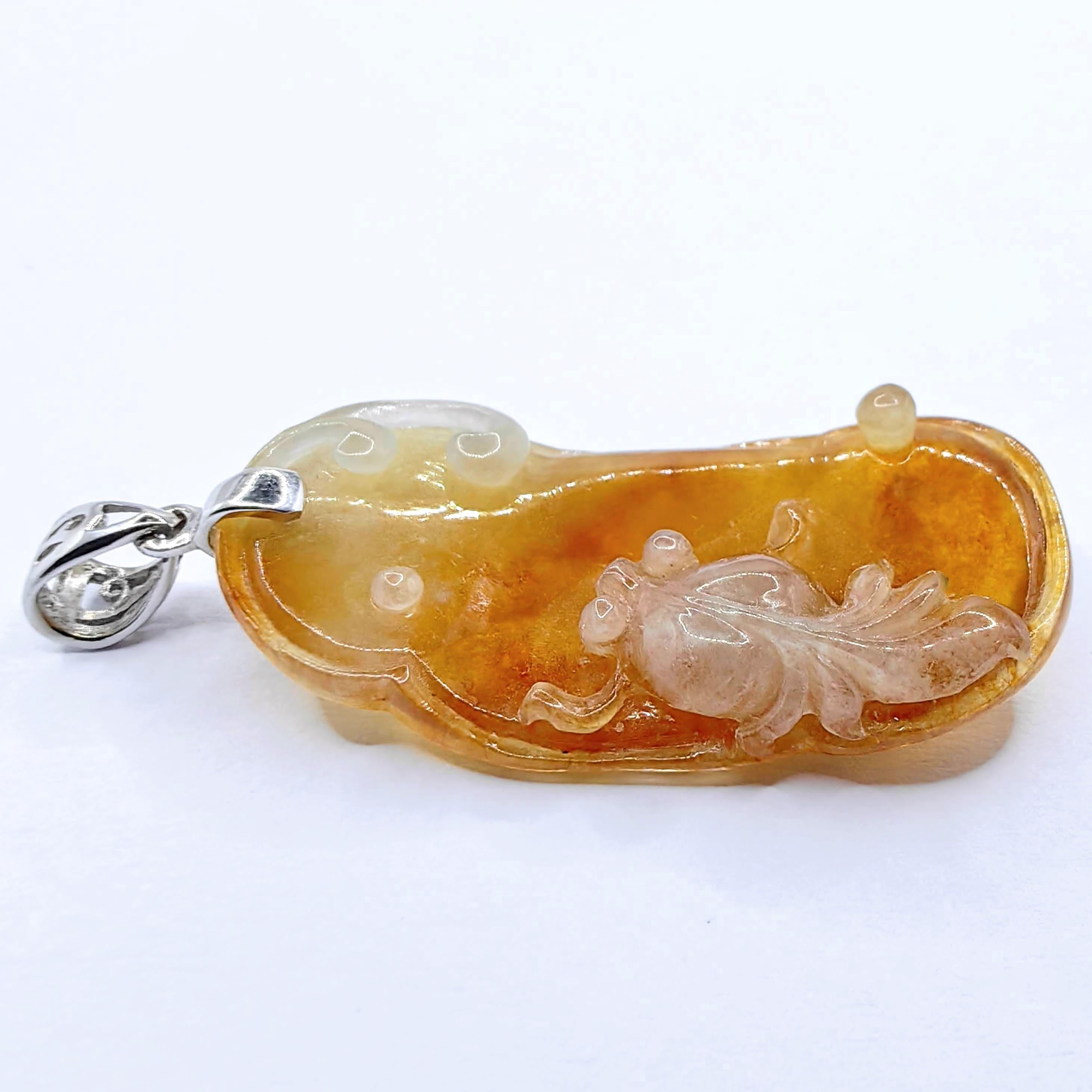 Goldfish in Pond Honey Amber Certified Jadeite Jade Pendant in 18K White Gold For Sale 6