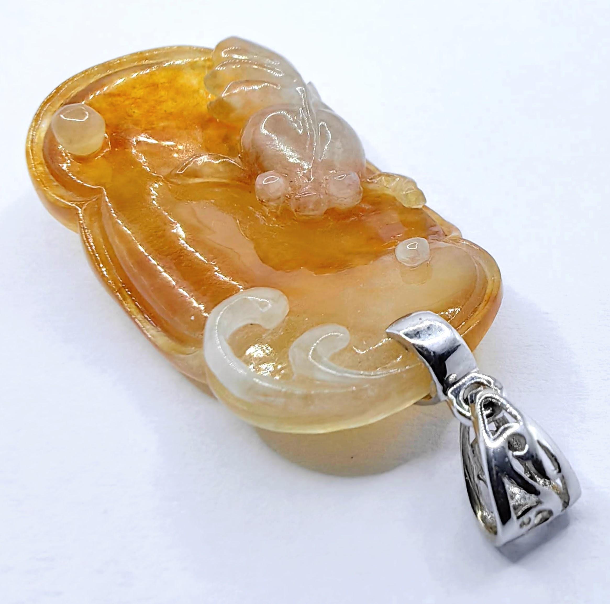 Goldfish in Pond Honey Amber Certified Jadeite Jade Pendant in 18K White Gold For Sale 9