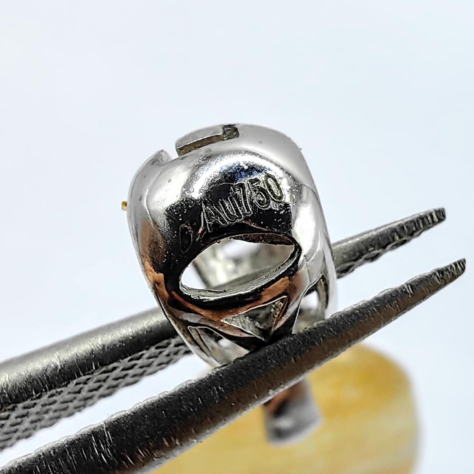 Goldfish in Pond Honey Amber Certified Jadeite Jade Pendant in 18K White Gold For Sale 10